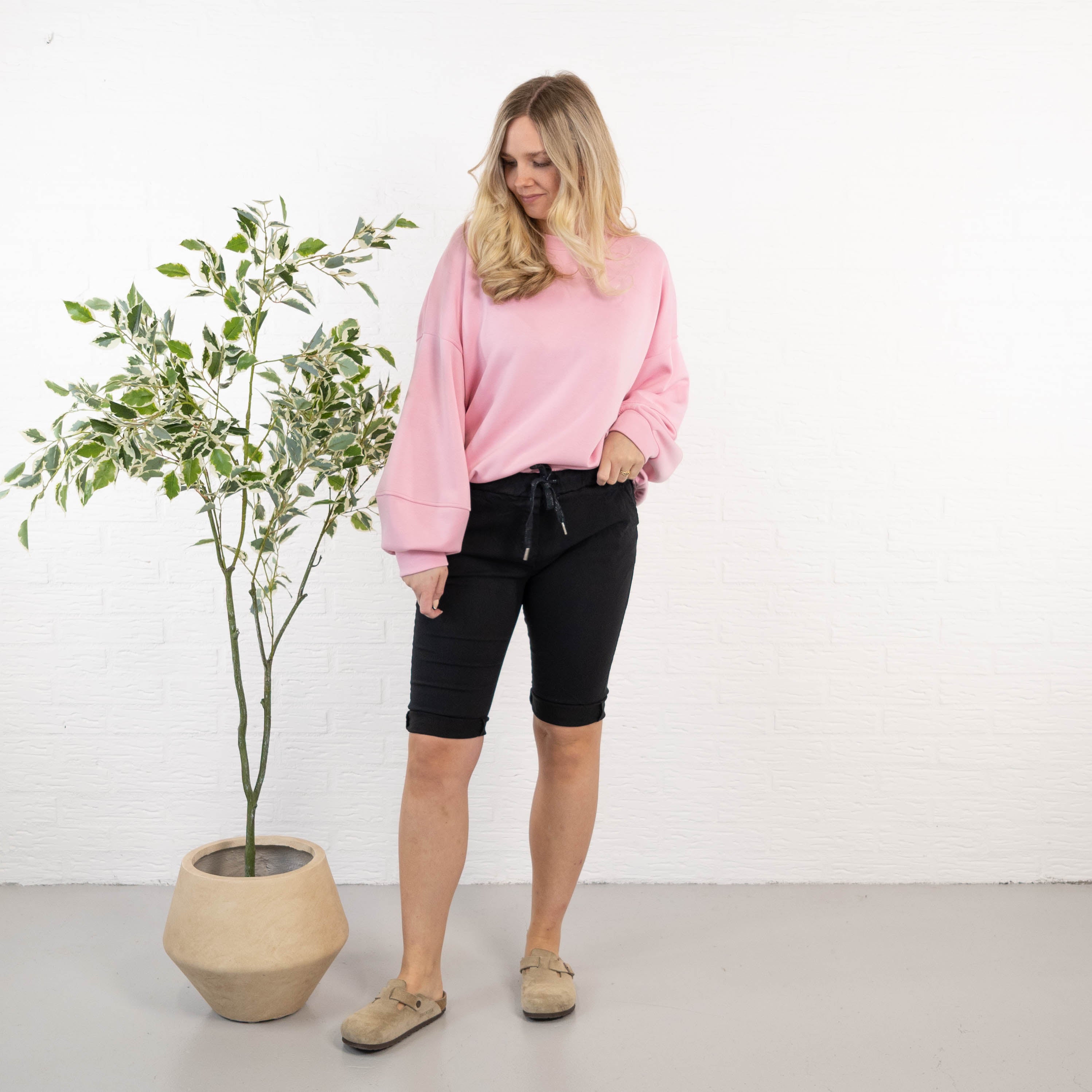 Lona shorts, Sort