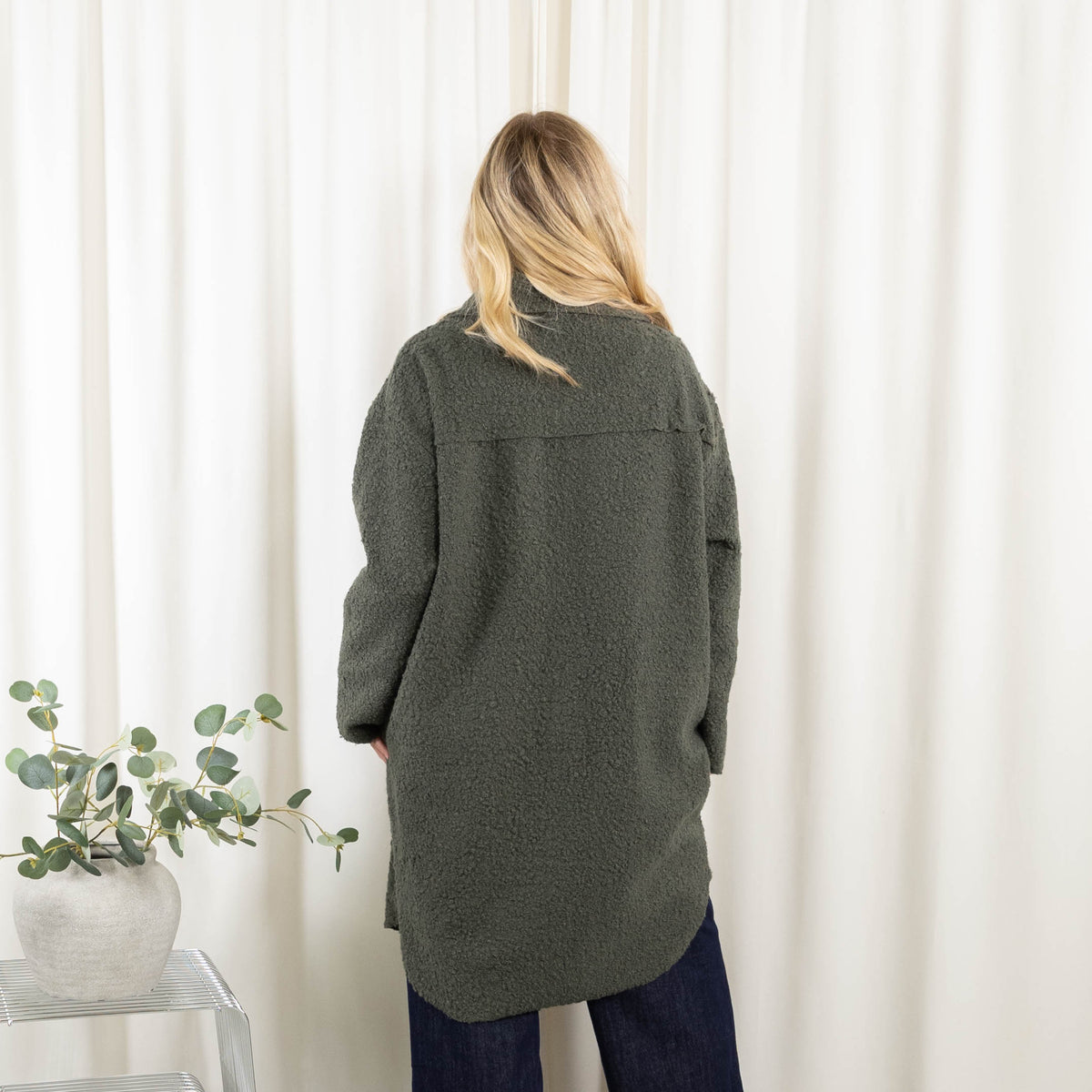 Annika jakke, Miligrøn