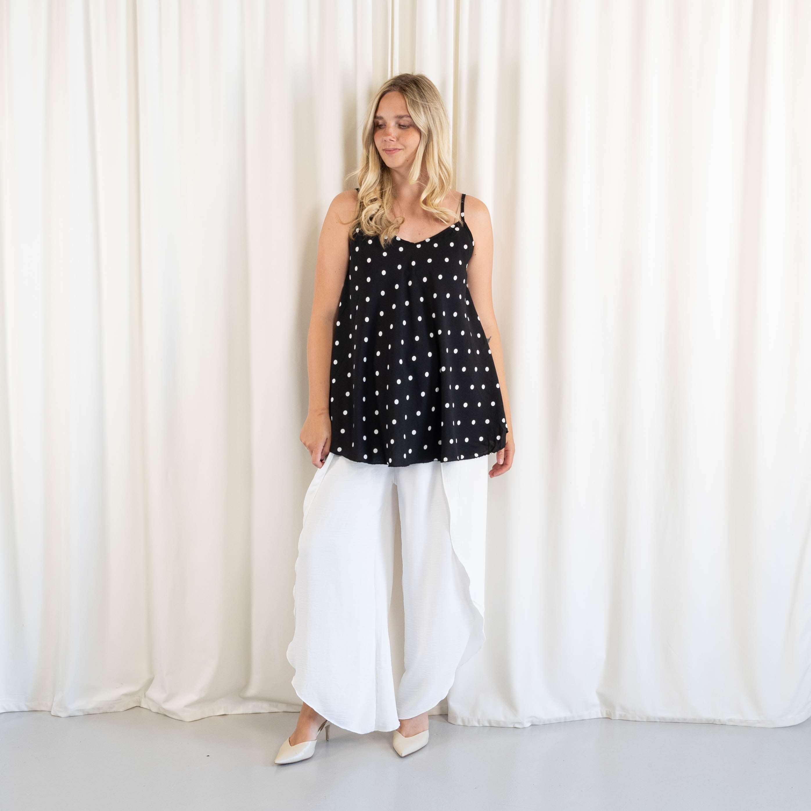 Melody top, Sort