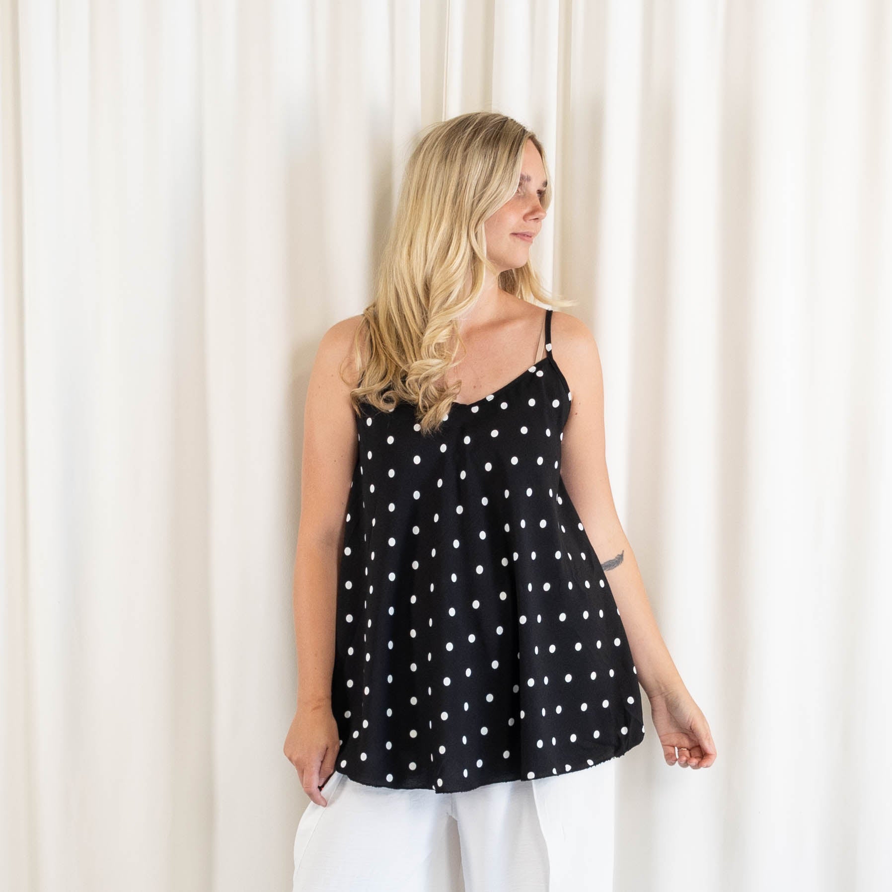 Melody top, Sort