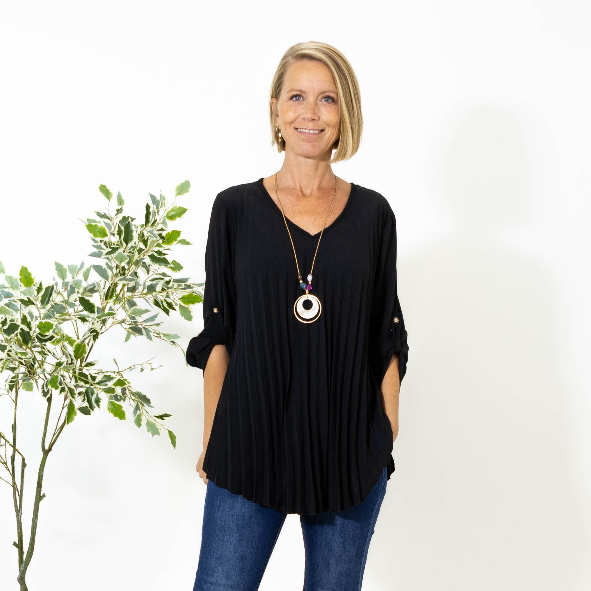 Judy plisse overdel m. kæde, Sort