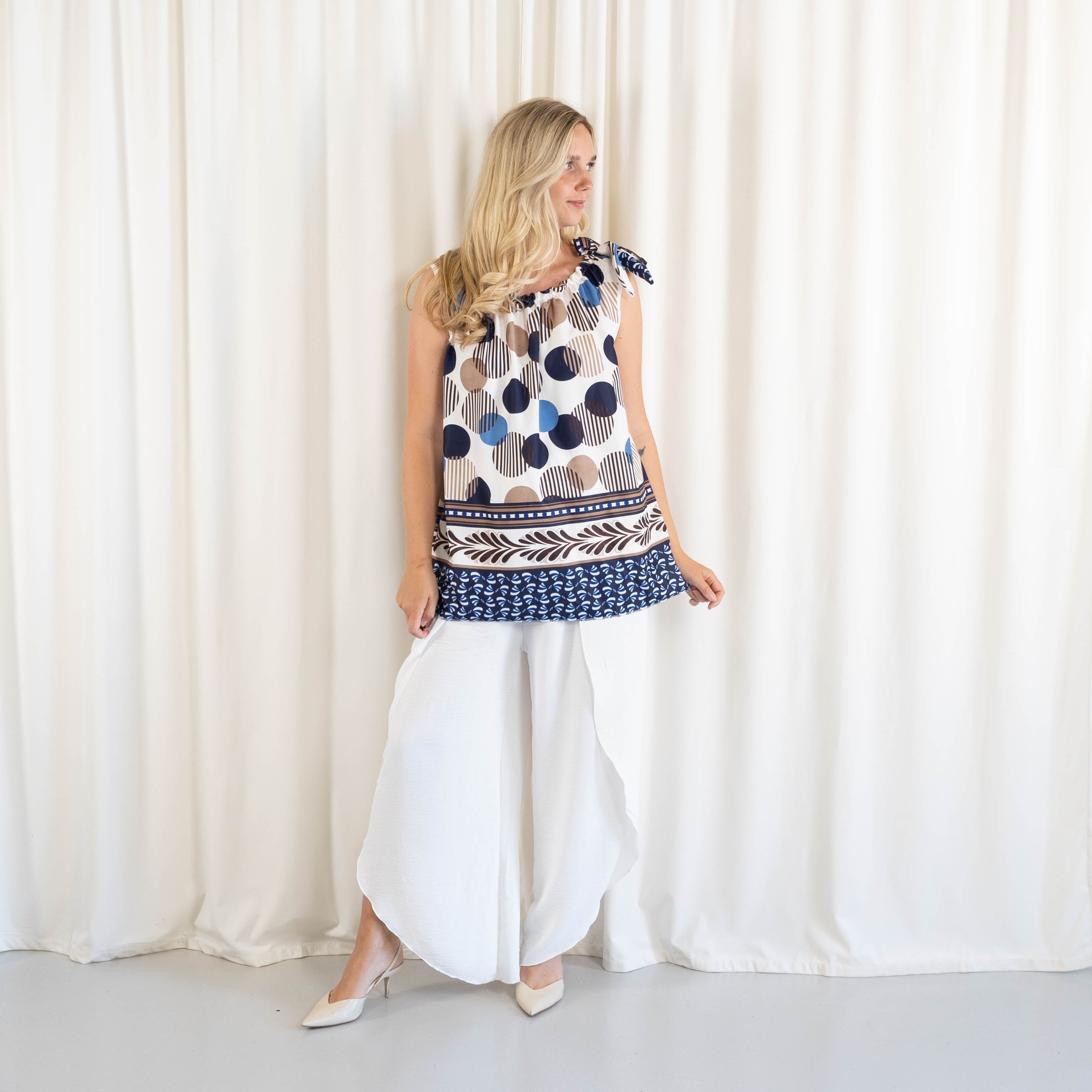 Mirage top, Navy