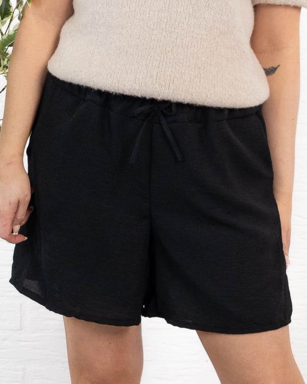 Carrie shorts, Sort