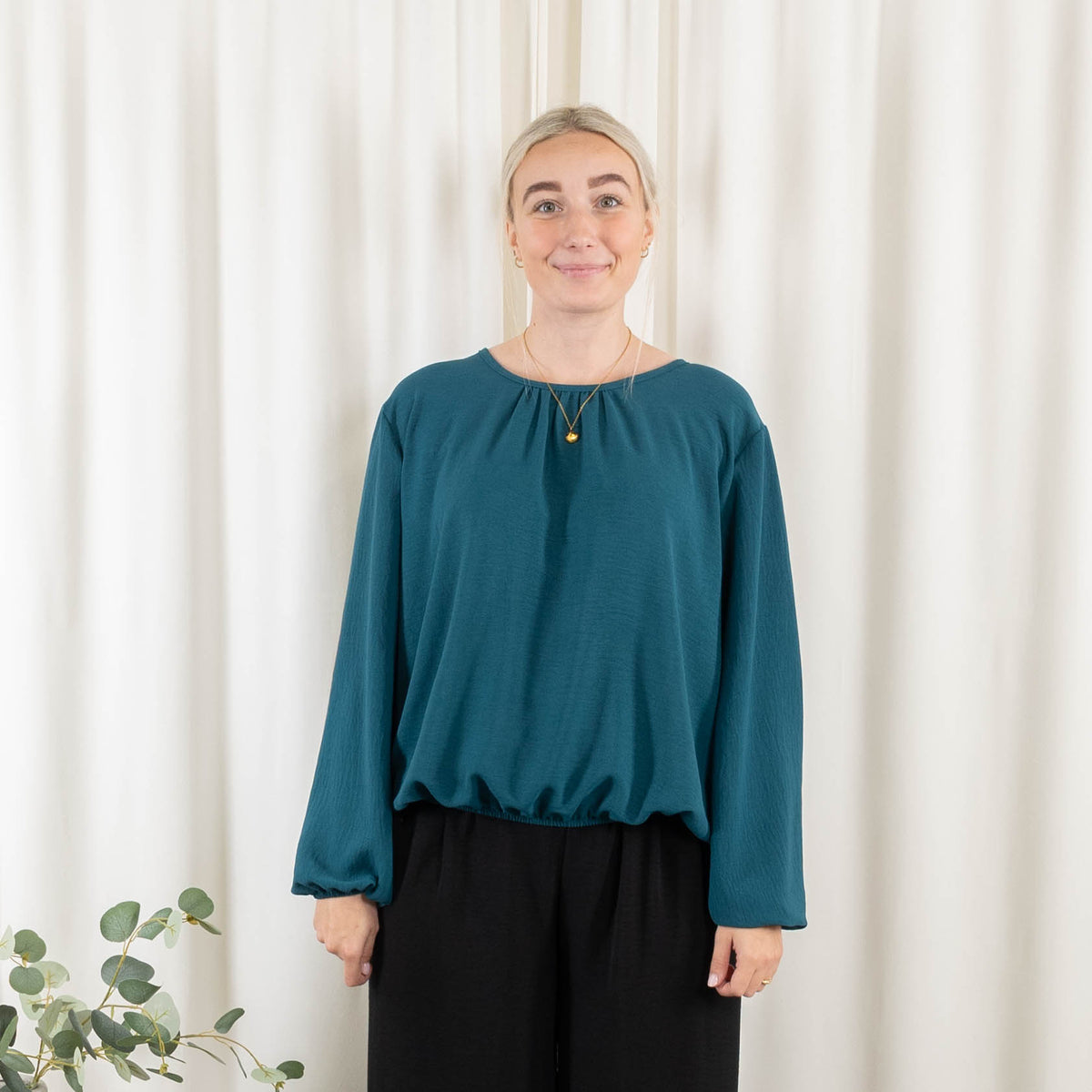 Katrin overdel, Petrol