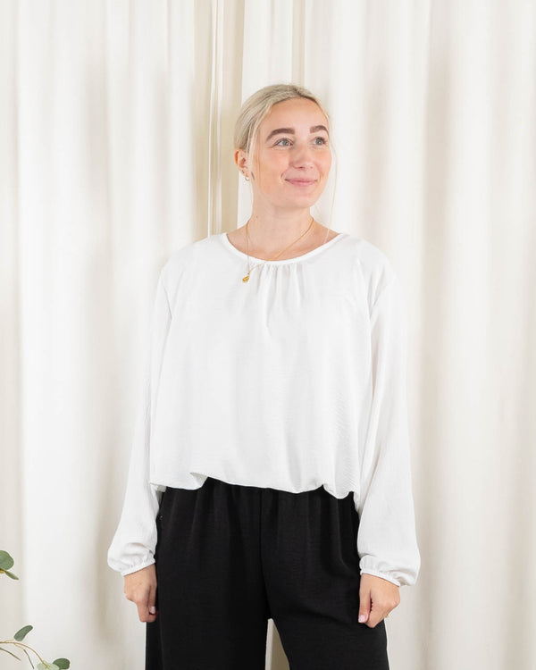 Katrin overdel, Hvid