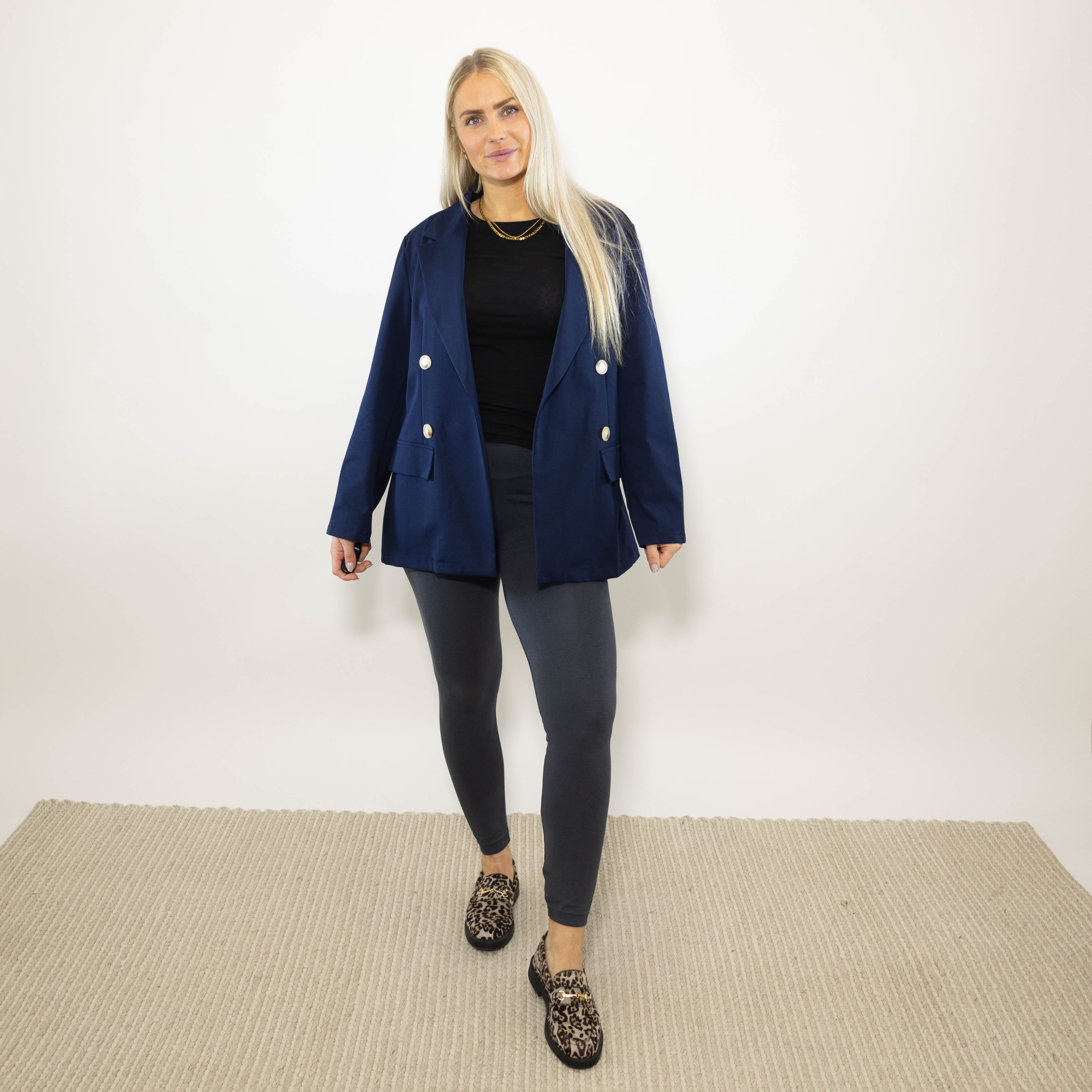 Karen blazer, Navy