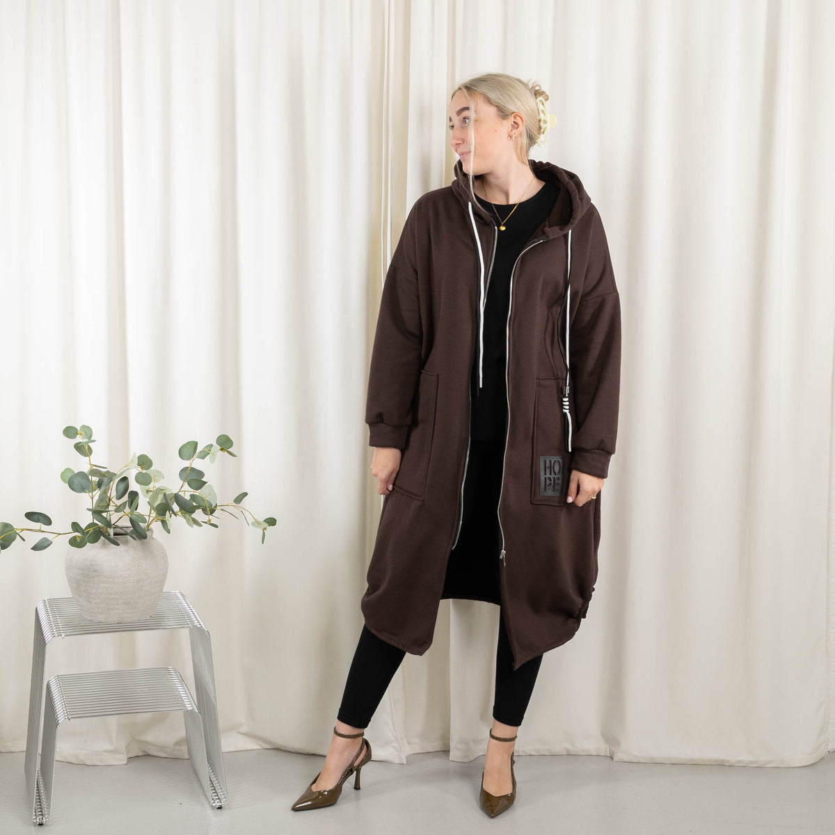 Hope sweatshirt, Choko