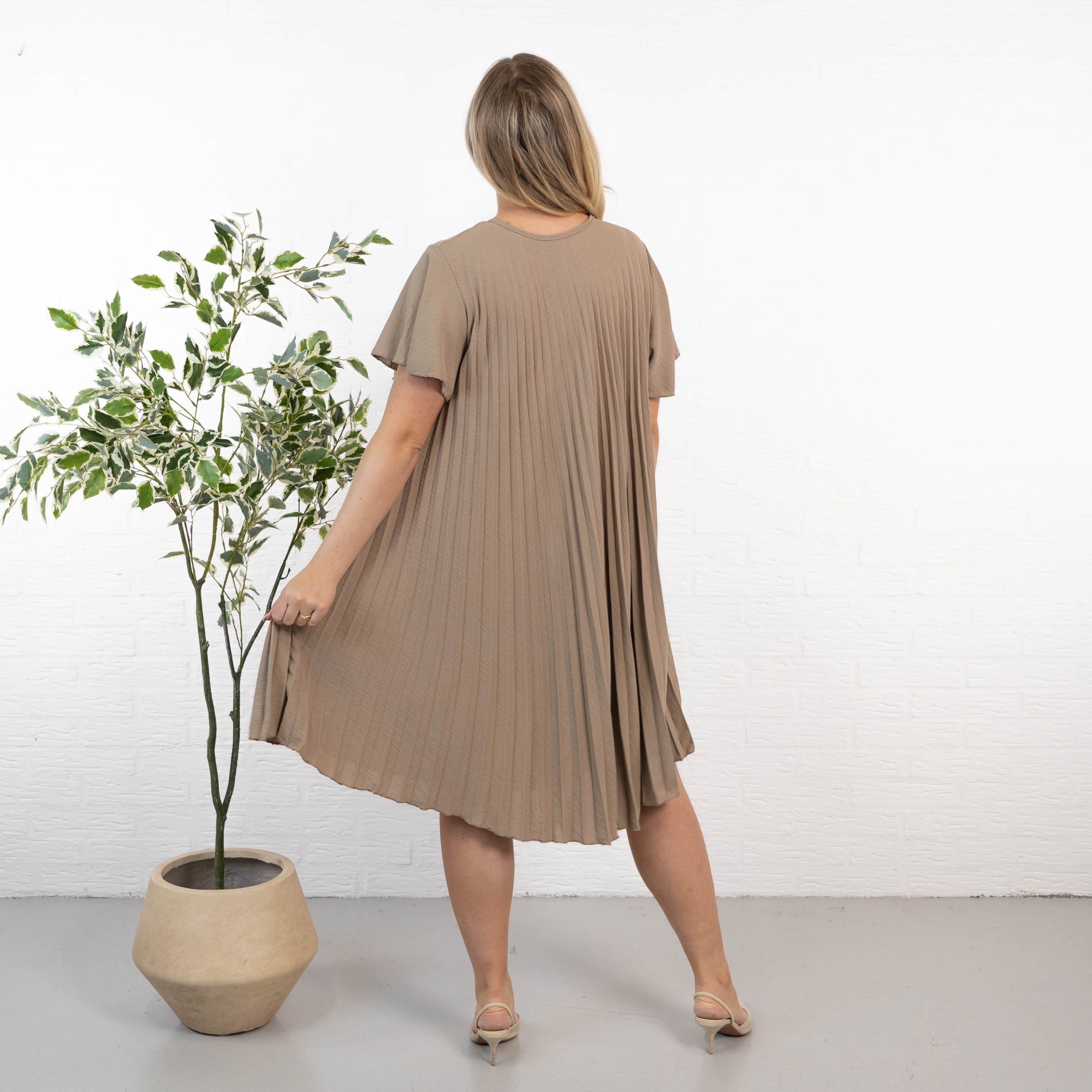 Pernille kjole, Taupe