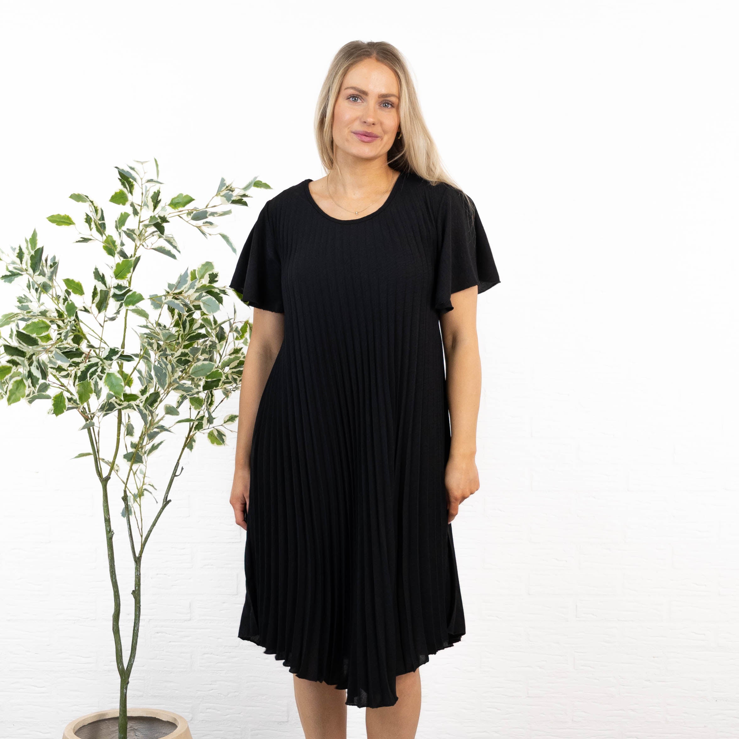 Pernille kjole, Sort