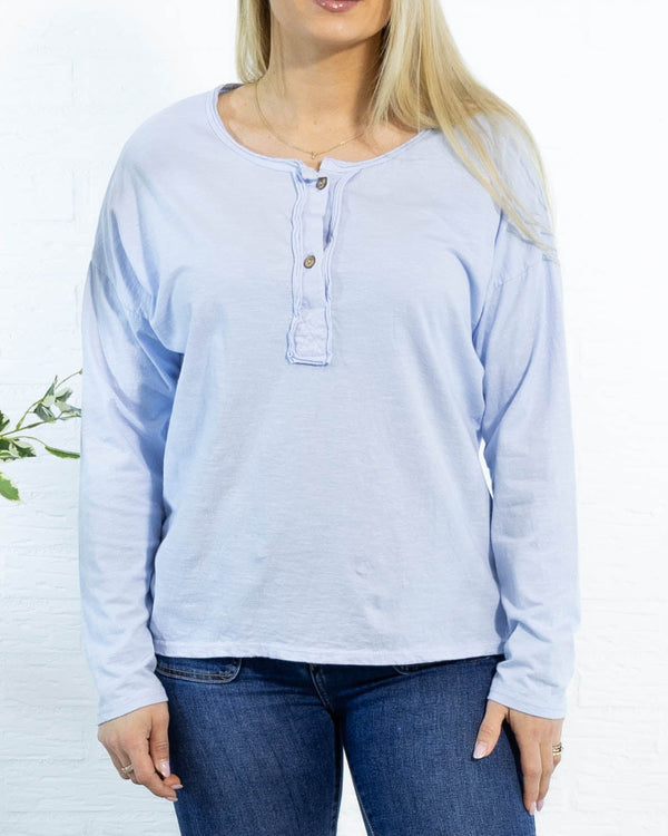 Heta t-shirt, Lyseblå