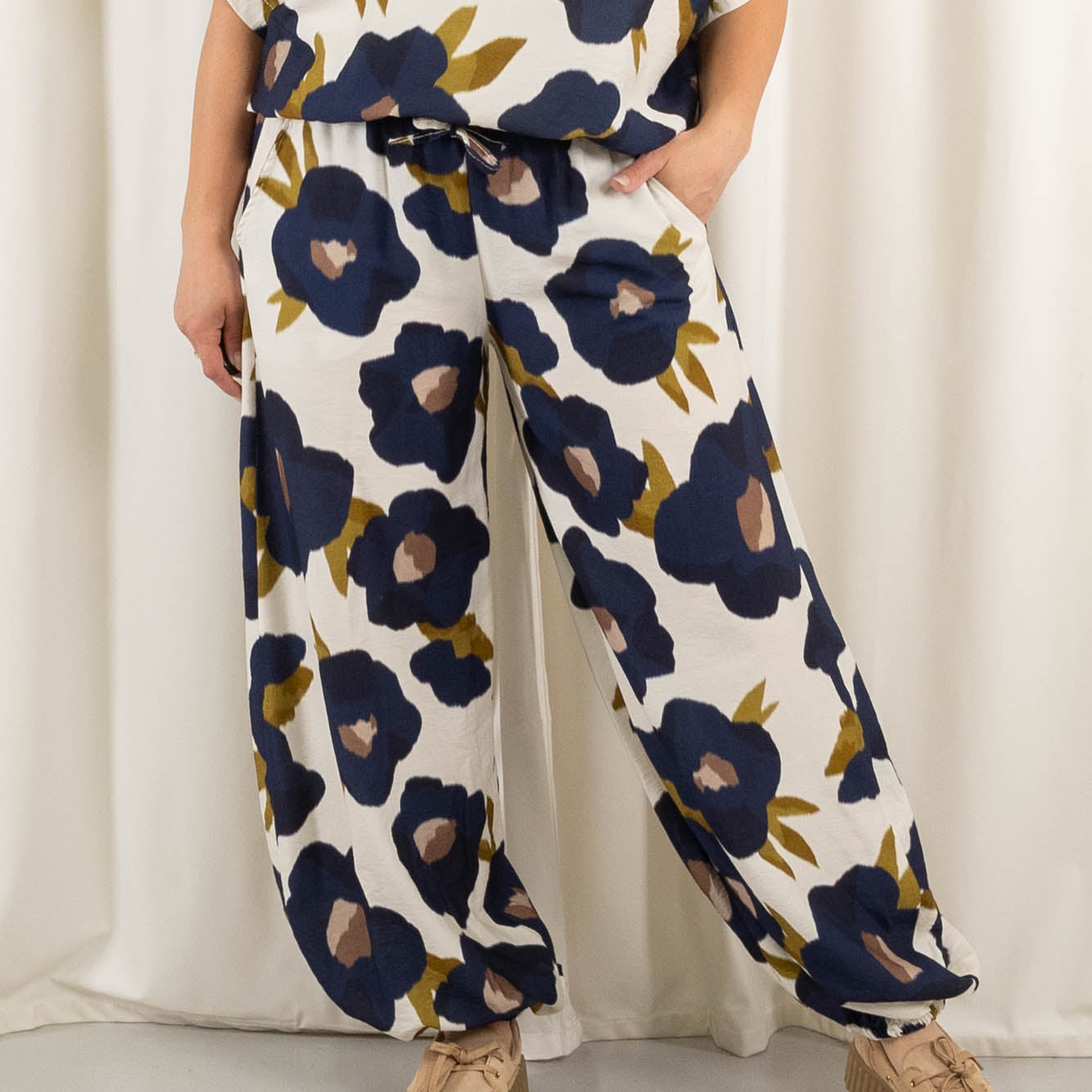 Utopia bukser, Navy
