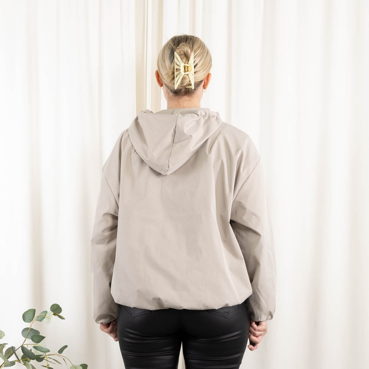 Jette jakke, Beige