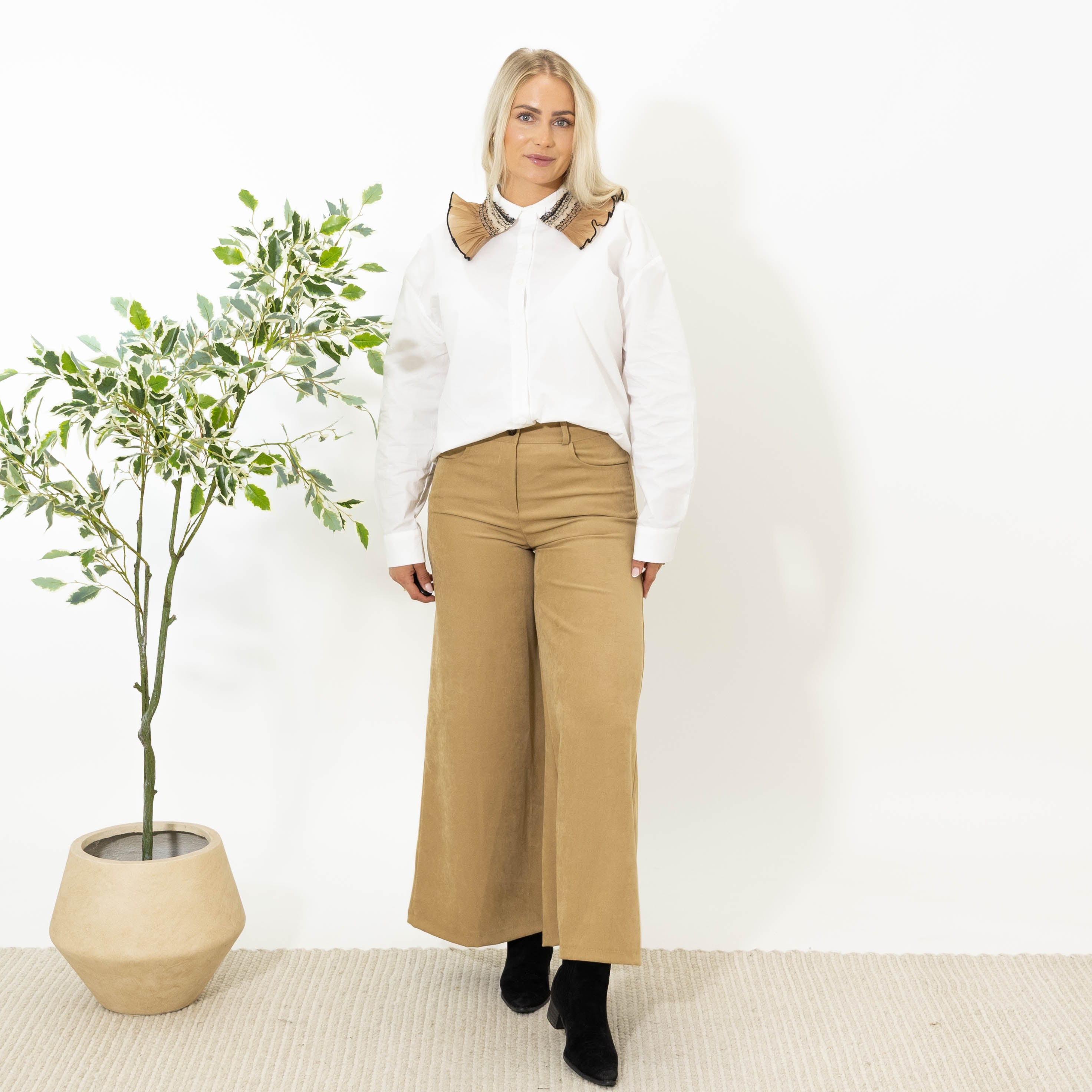 Tora bredbenet bukser, Beige