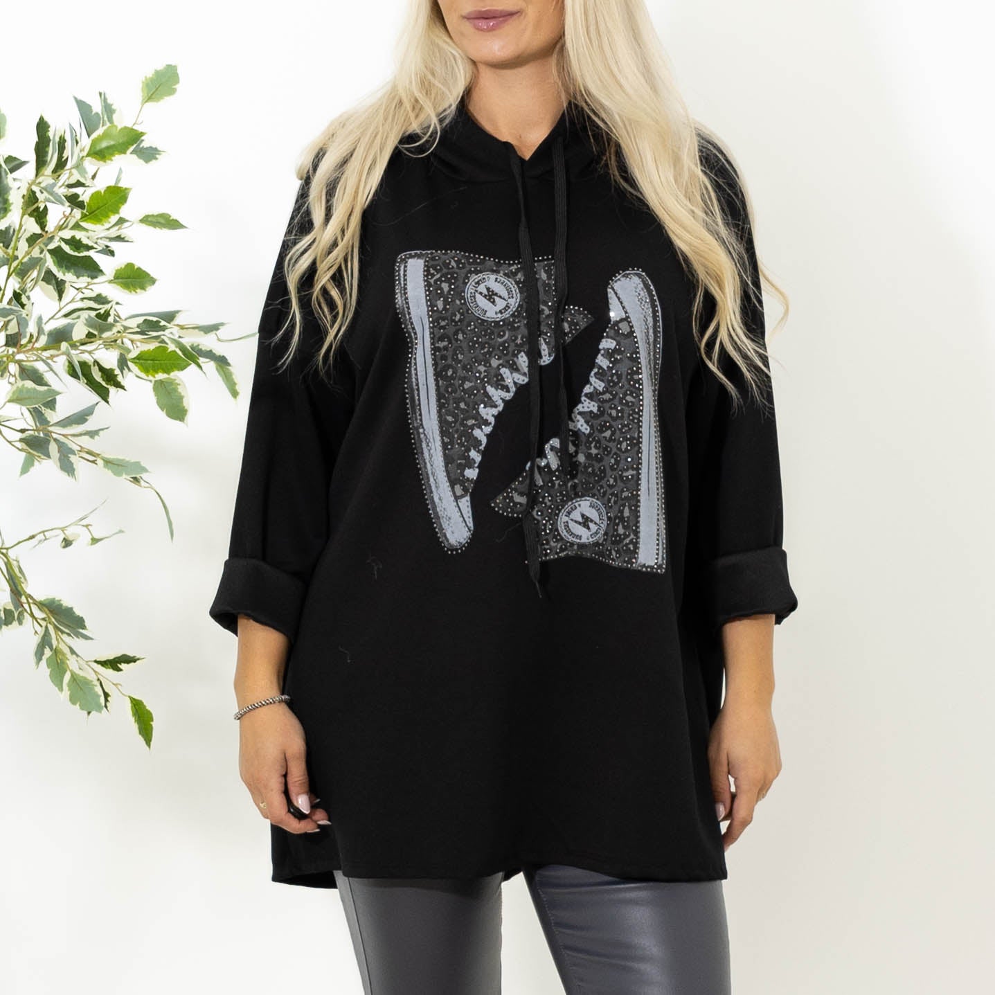 Pia sweatshirt m. hoodie, Sort