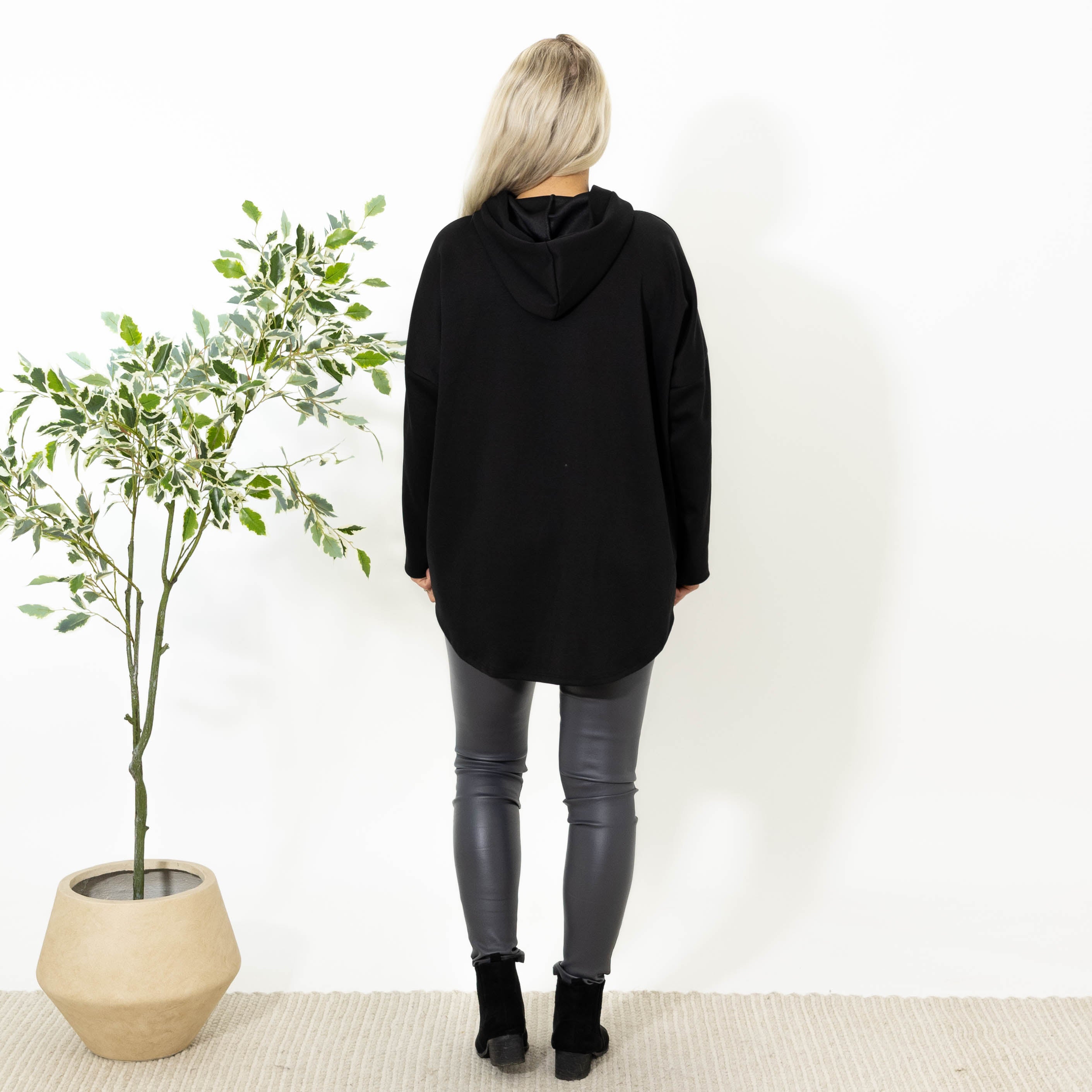 Billy sweatshirt m. hoodie, Sort