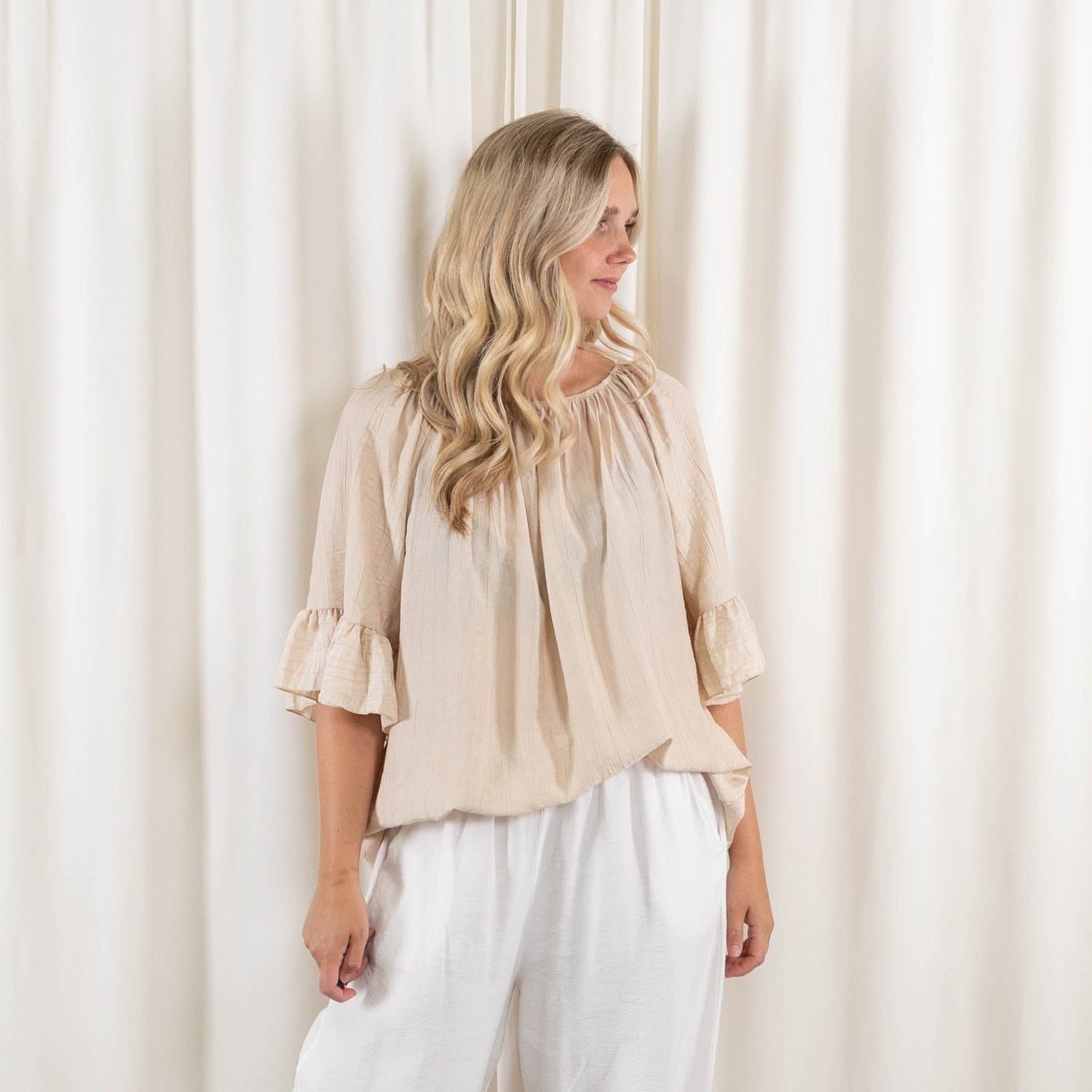 Maggie overdel, Beige