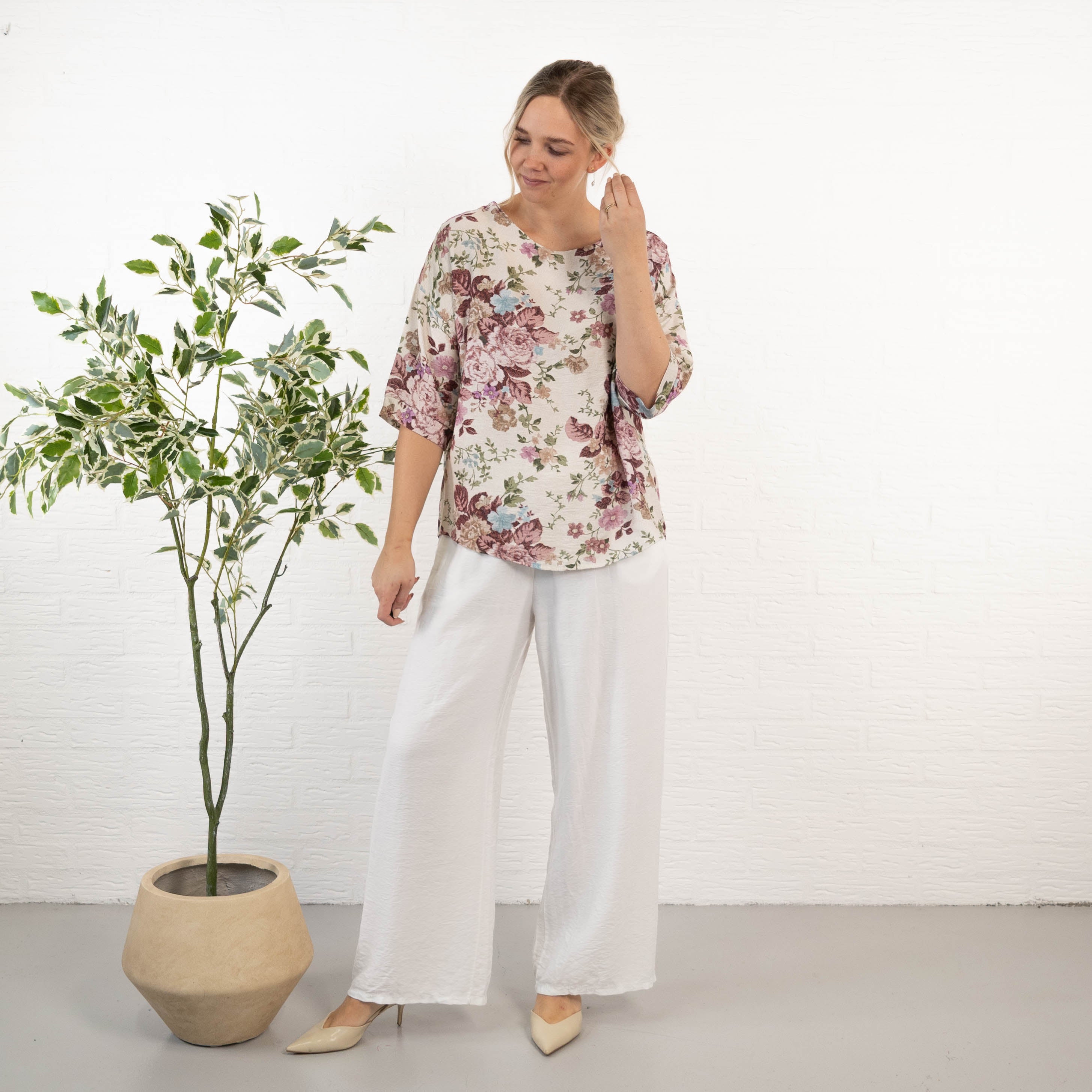 Esther overdel, Rosa