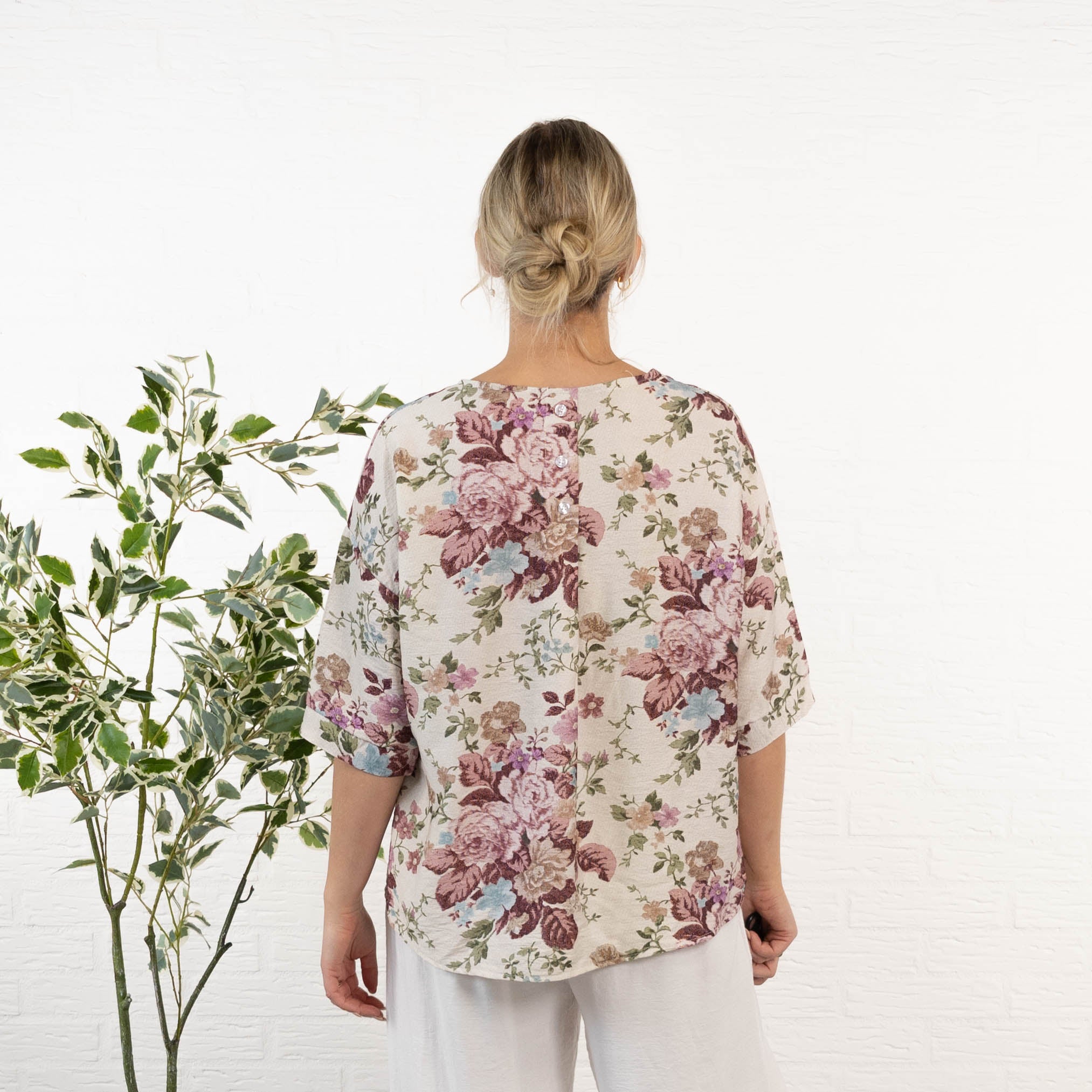 Esther overdel, Rosa