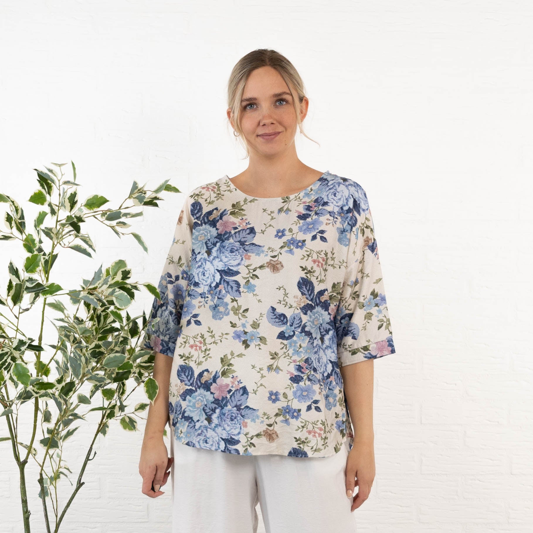 Esther overdel, Lyseblå