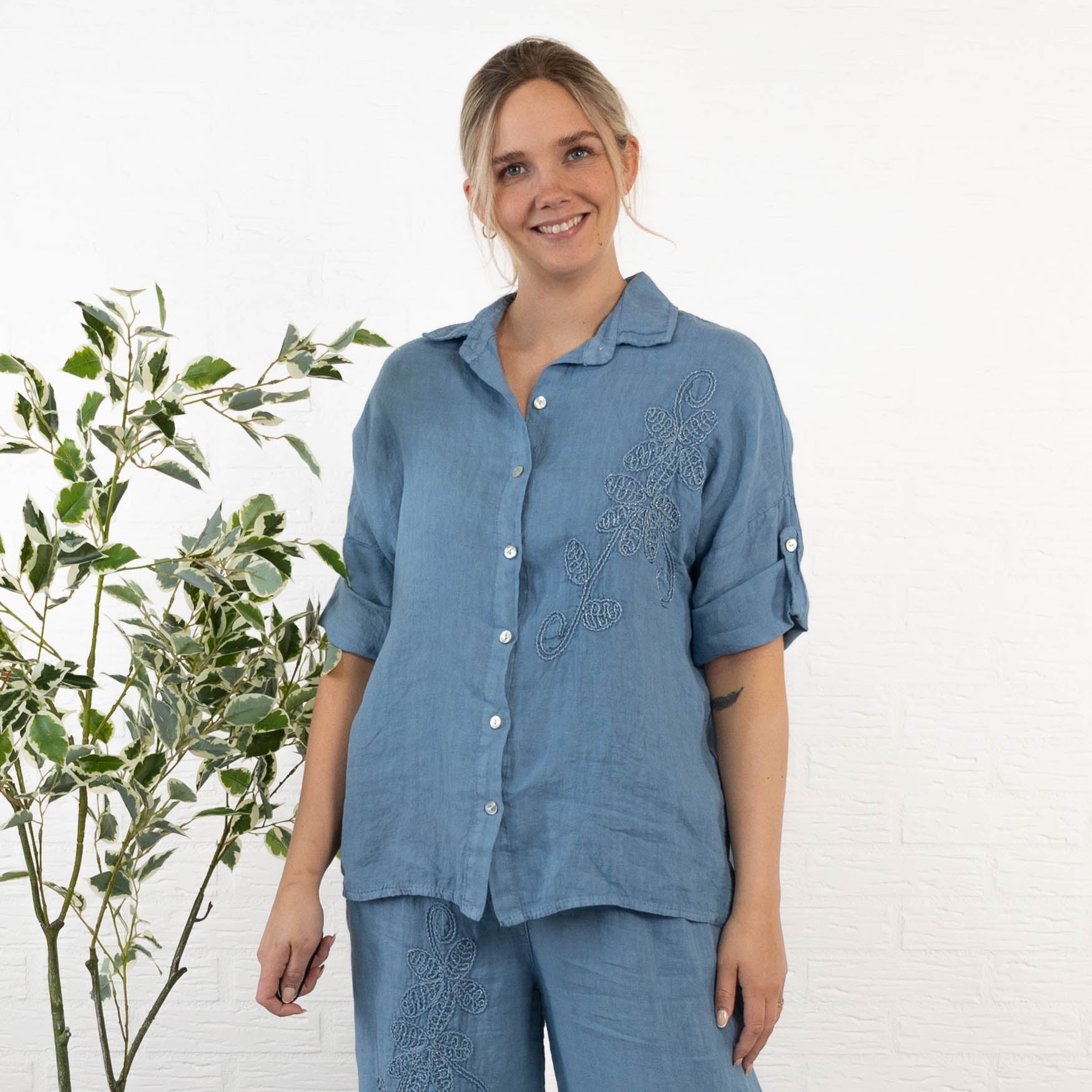 Cynthia skjorte, Dueblå