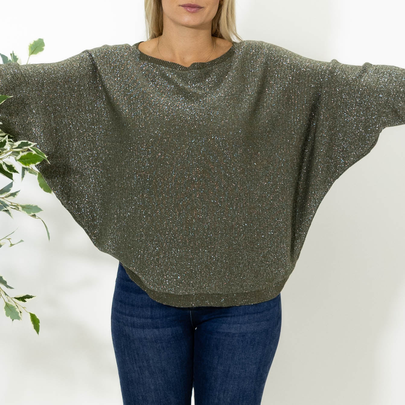 Toni batwing strik, Khaki