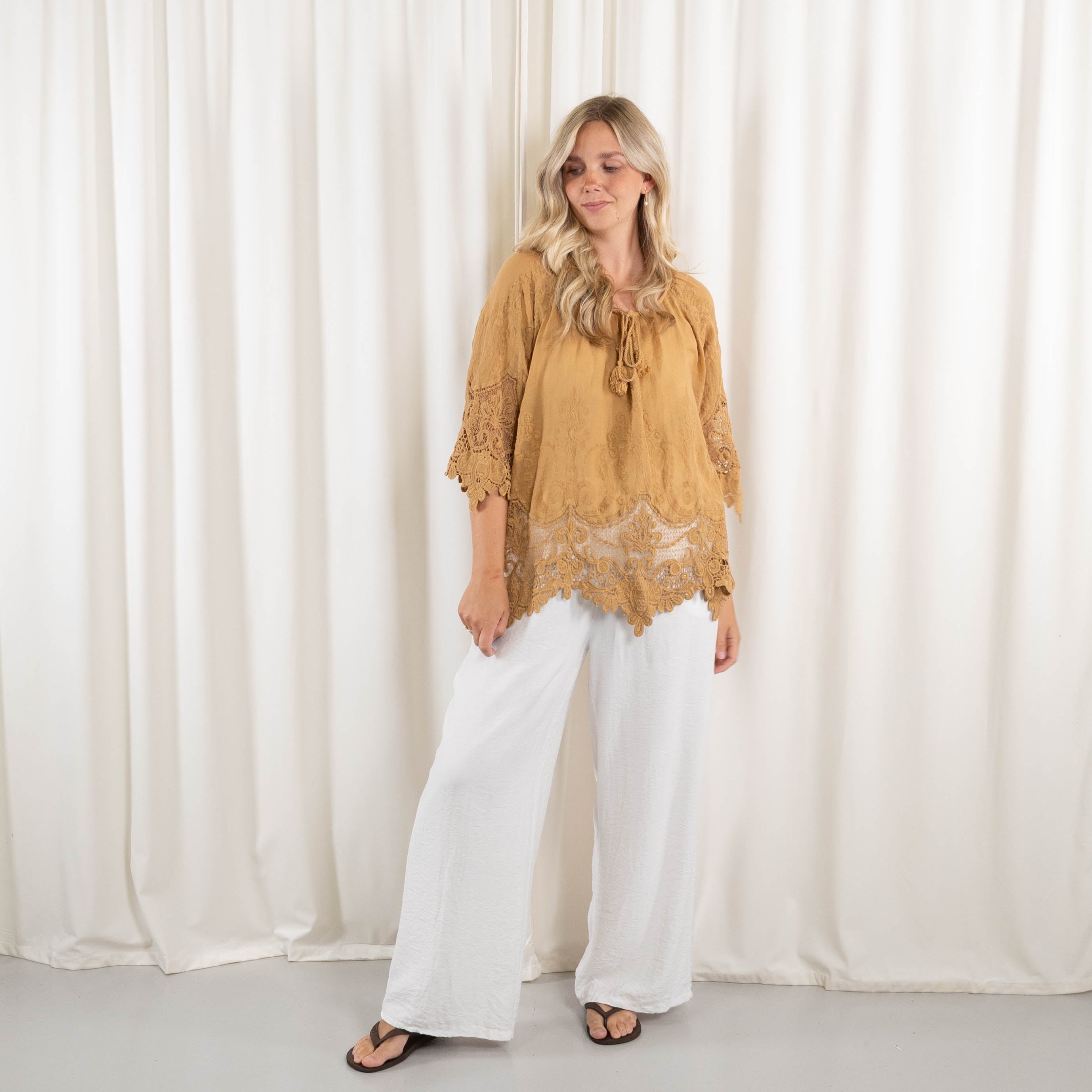 Gillian overdel, Camel