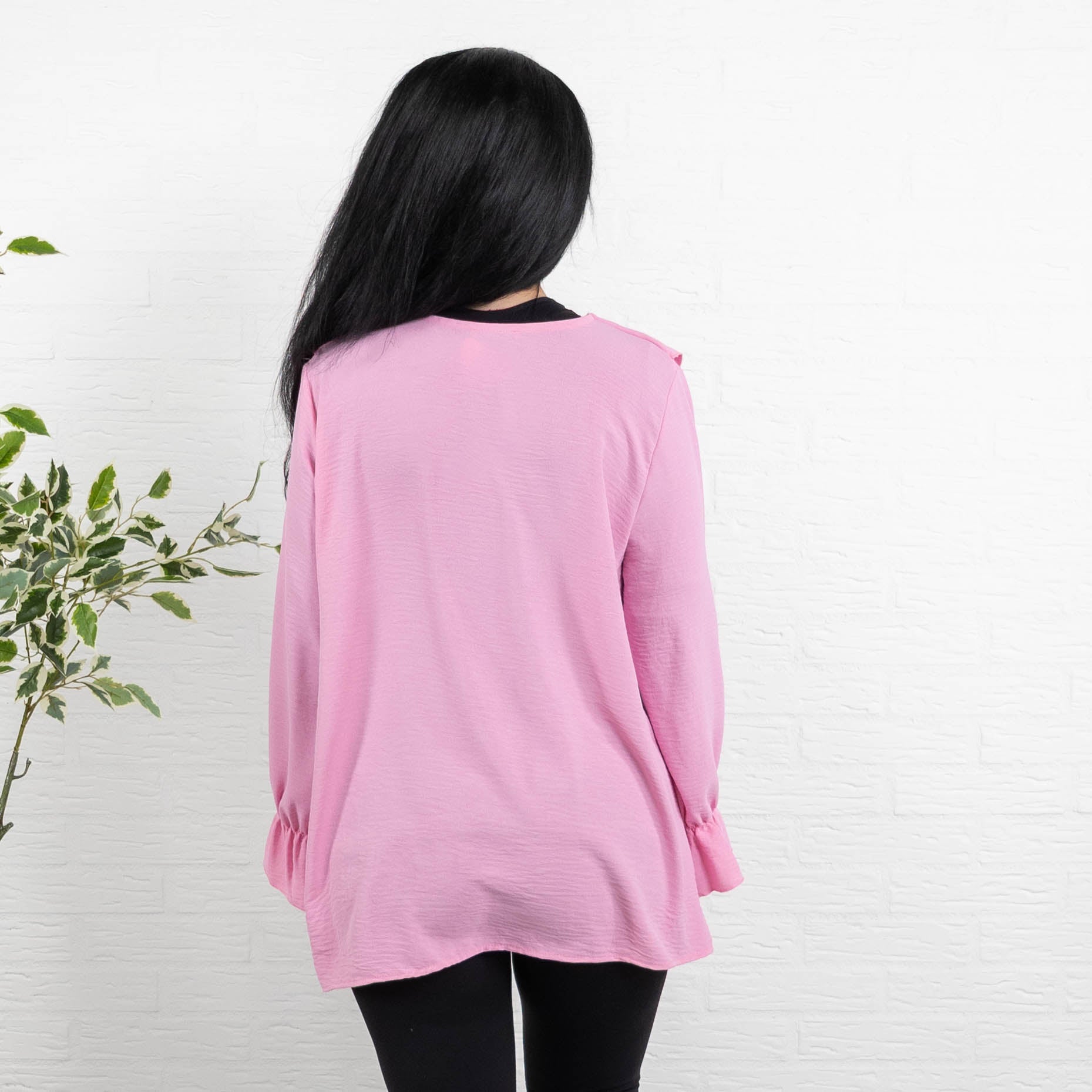 Charlise overdel, Lyserød