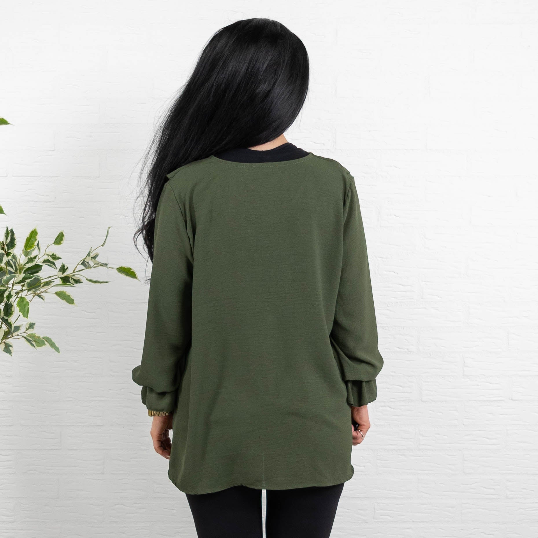 Charlise overdel, Khaki