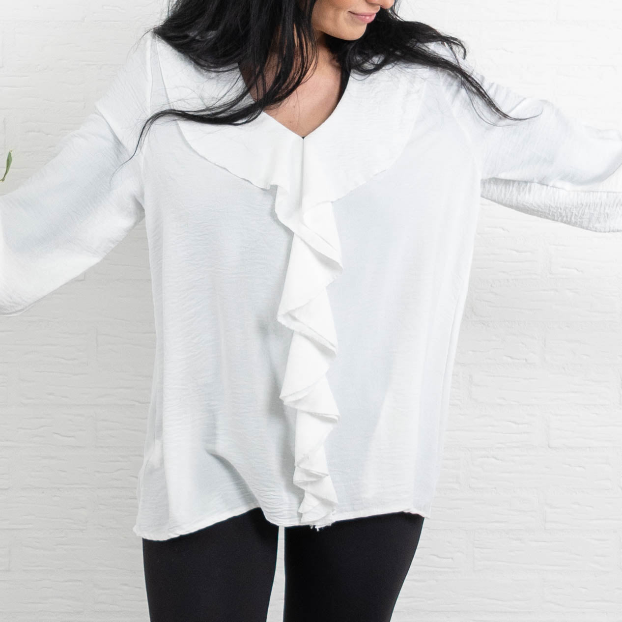 Charlise overdel, Hvid