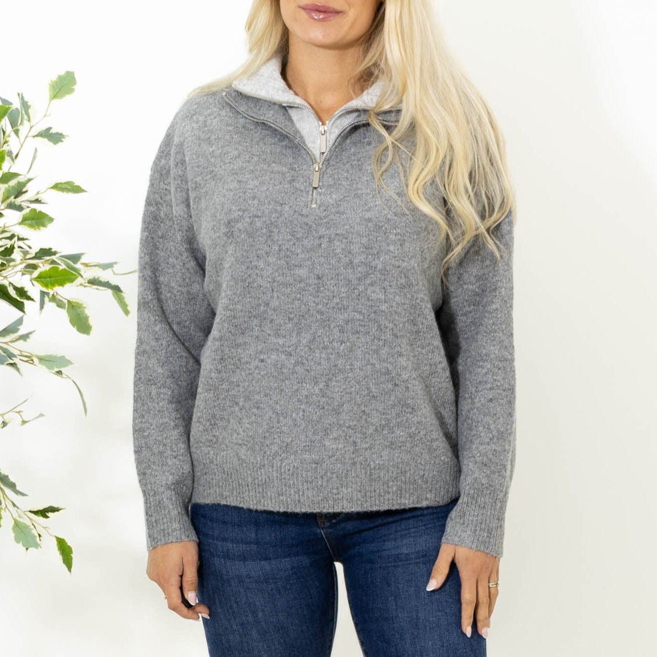 Henny lynlås strik, Grå