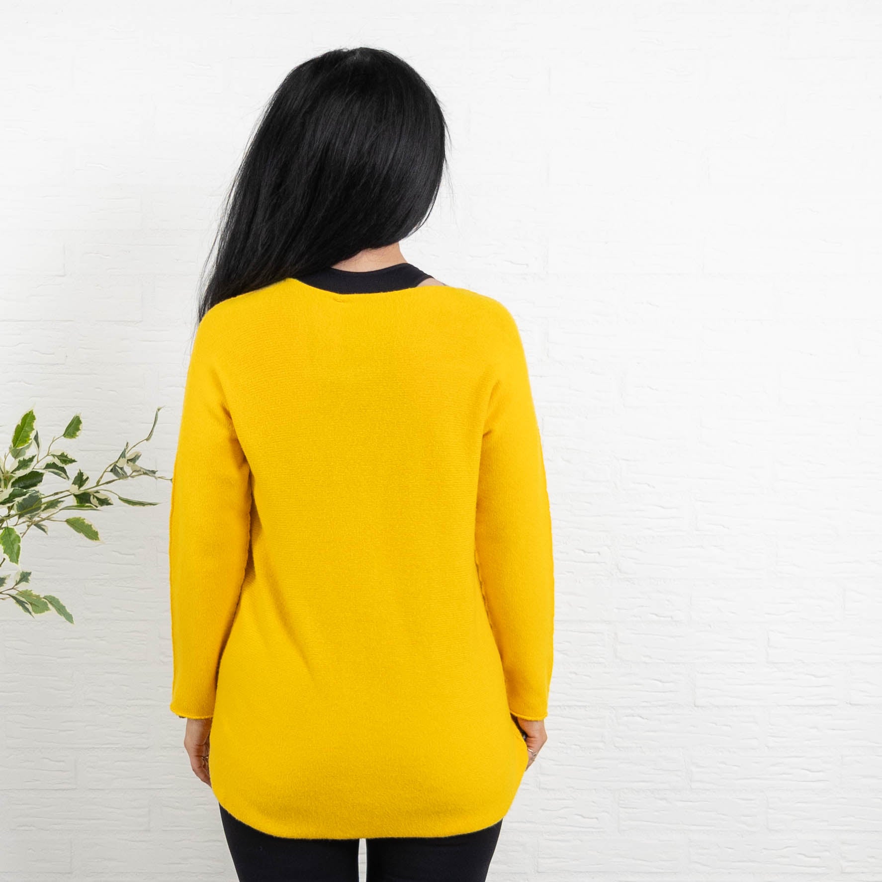 Klara rundhals strik, Gul