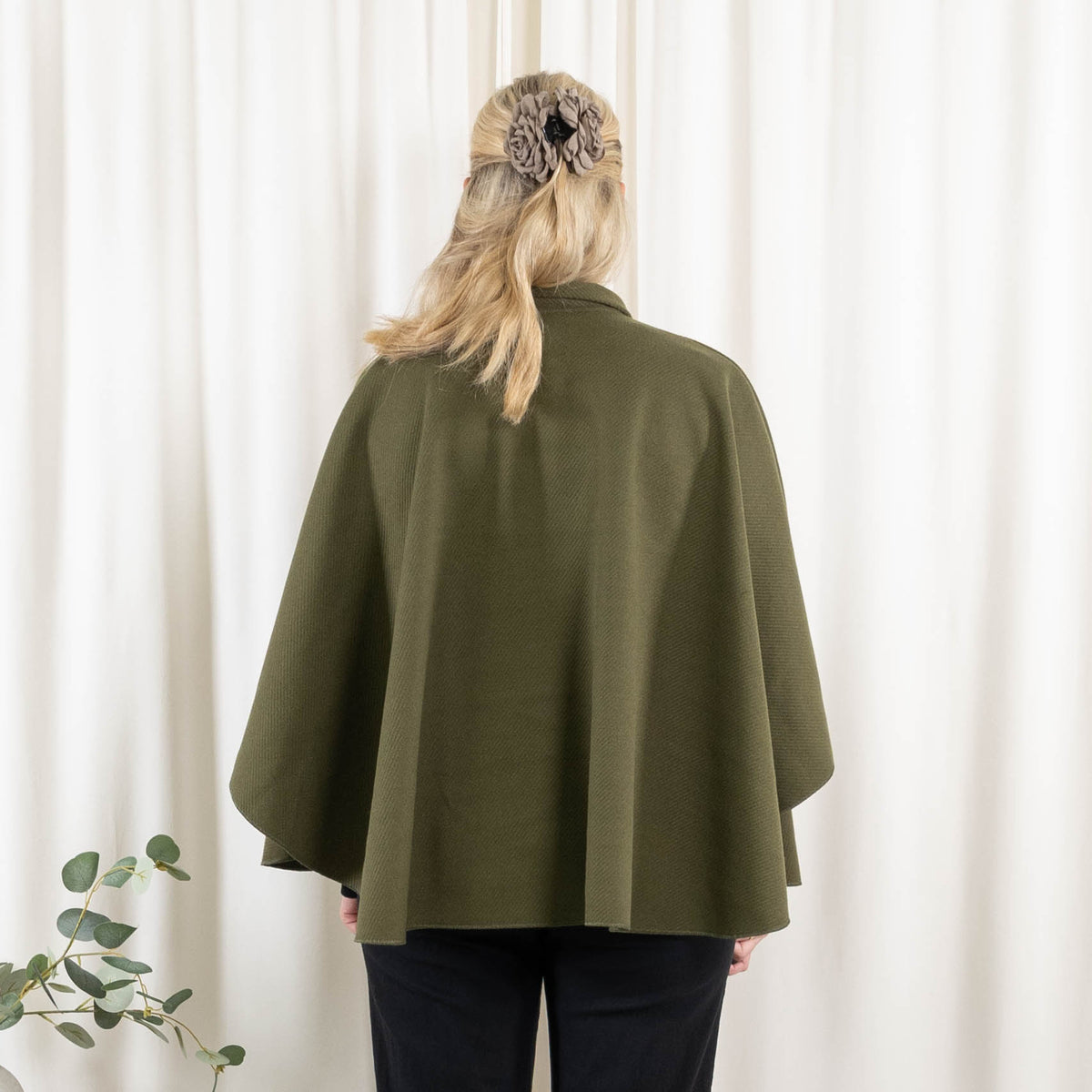 Madison poncho, Miligrøn