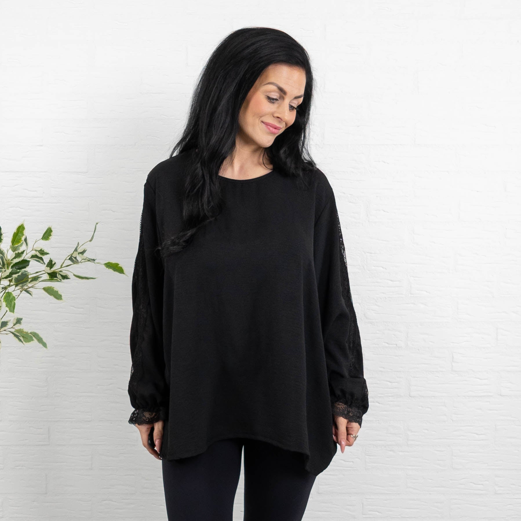 Tiffany overdel, Sort