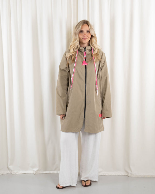 Always jakke, Taupe