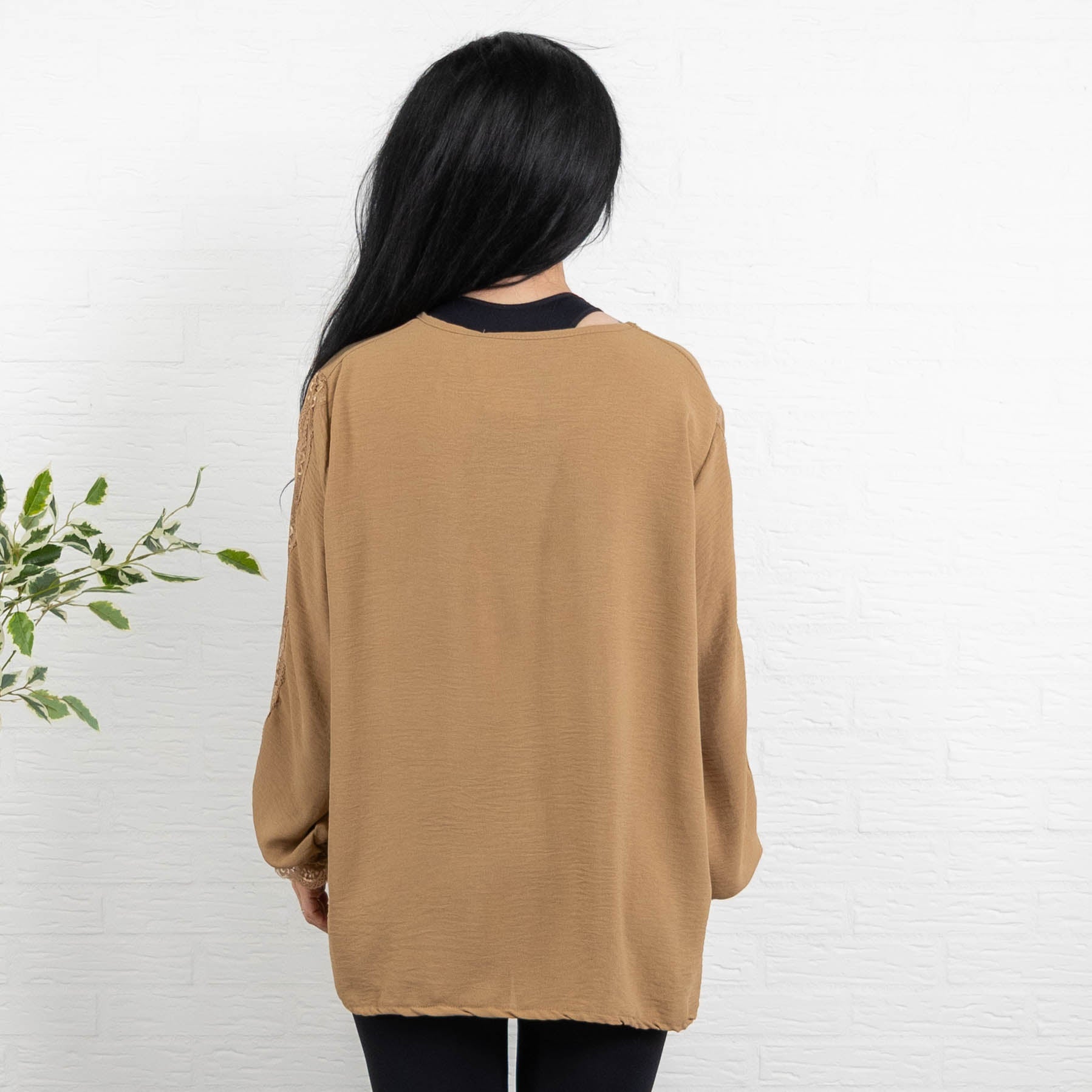 Tiffany overdel, Camel