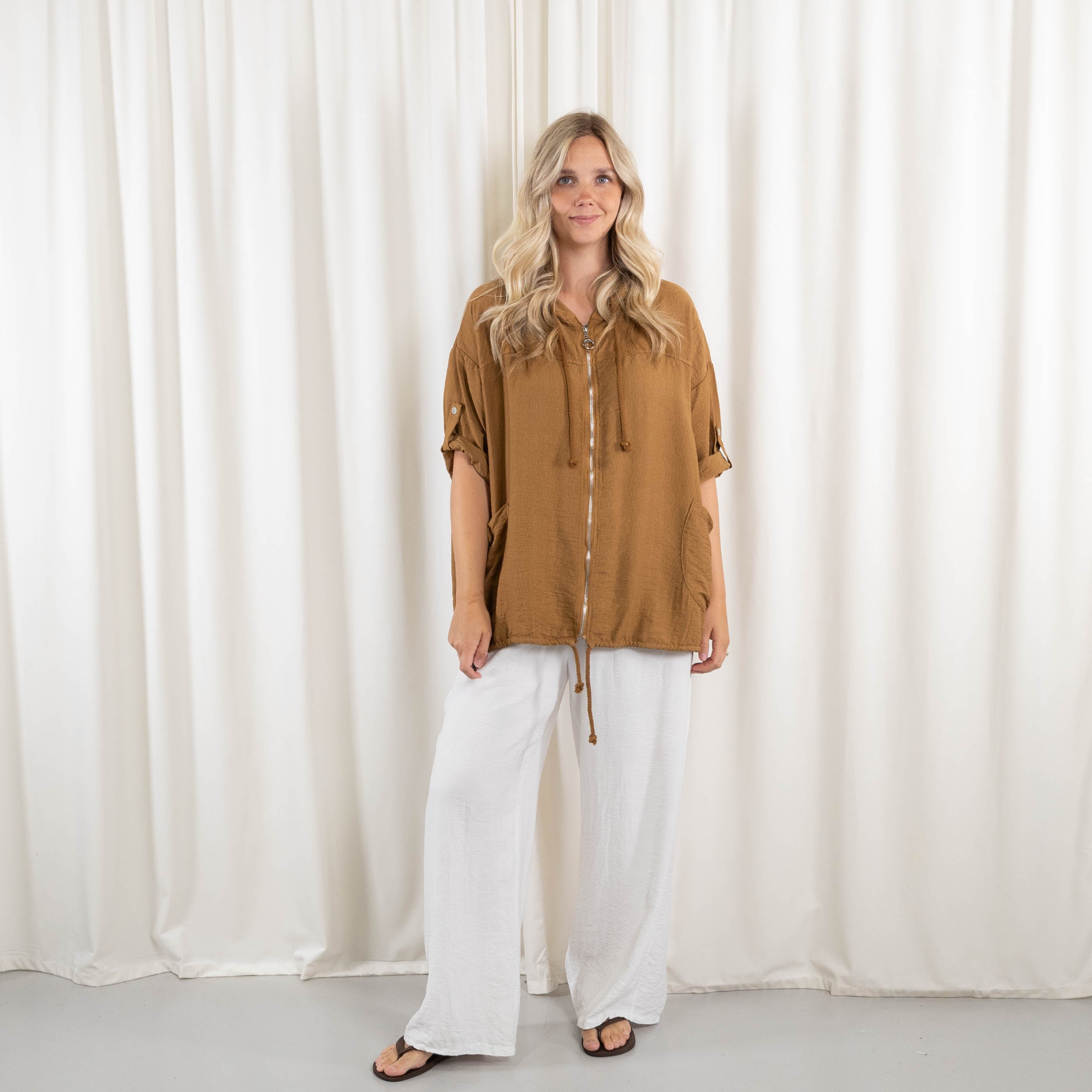 Jenny cardigan, Camel