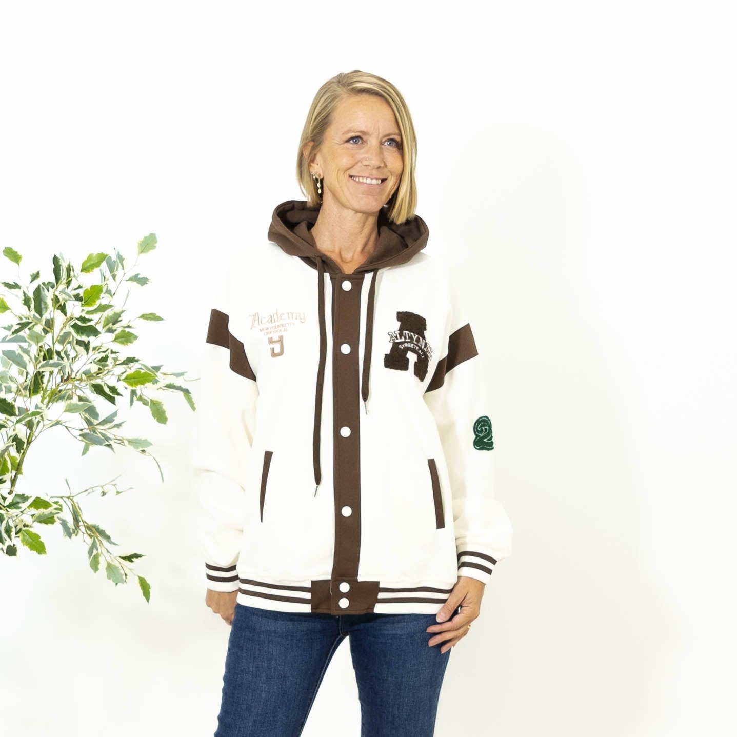 Almine bomber jakke m. hoodie, Råhvid