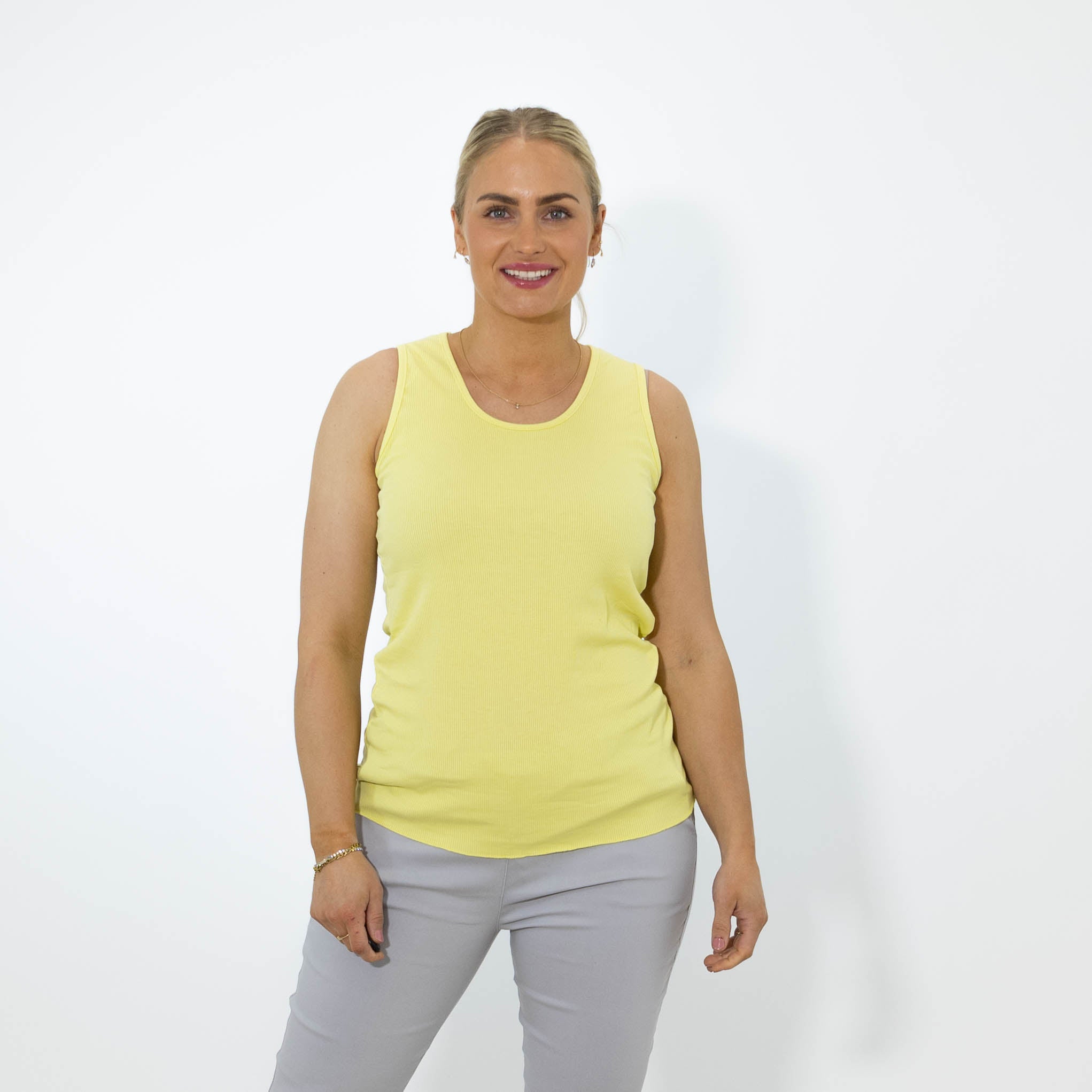 Nina top, Gul
