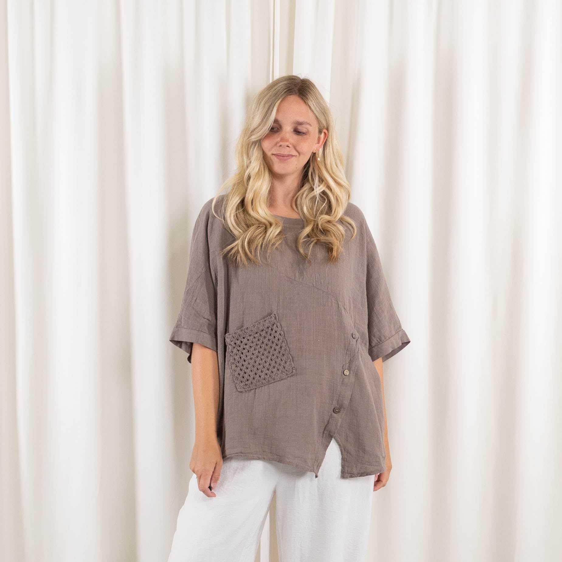 Helene overdel, Taupe