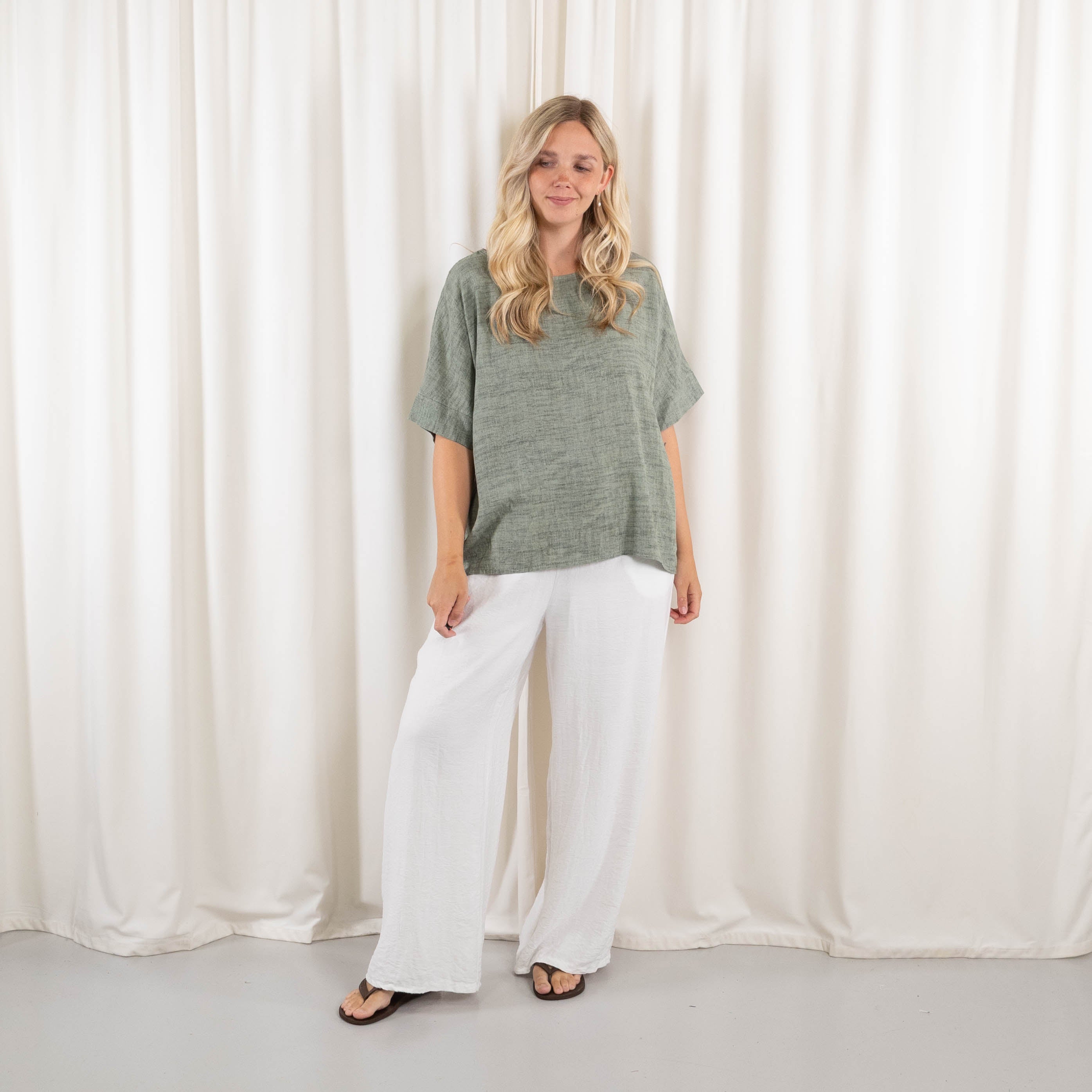 Kirstine overdel, Khaki