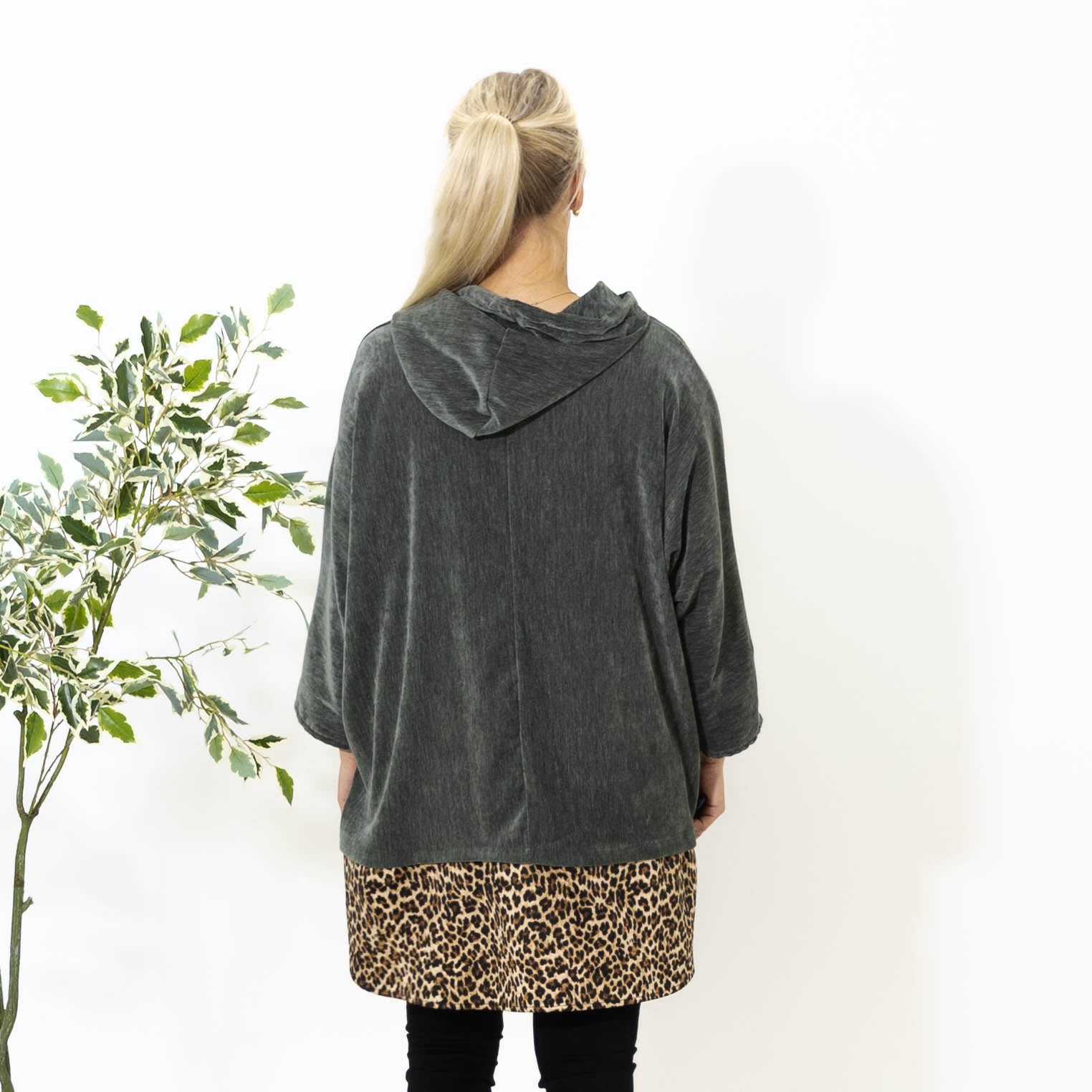 Tara leo hoodie, Khaki