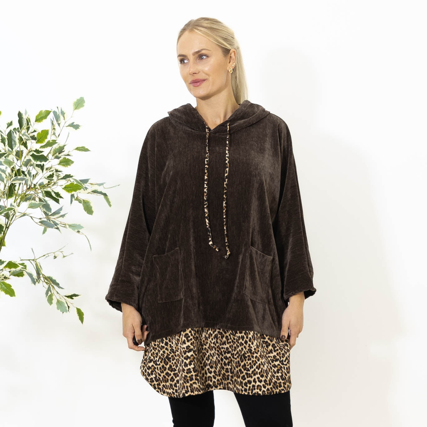 Tara leo hoodie, Choko