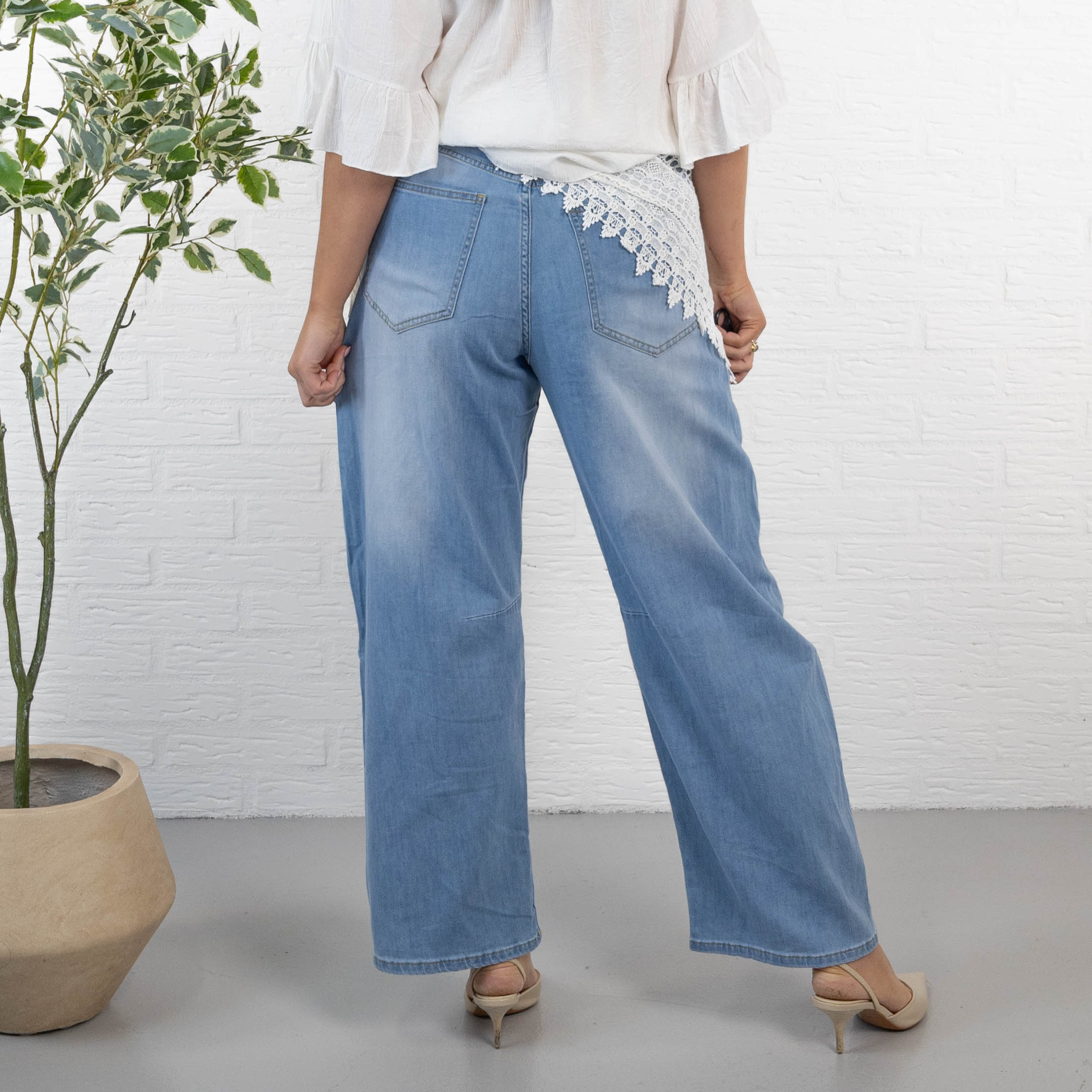 Lulu jeans, Lysvask