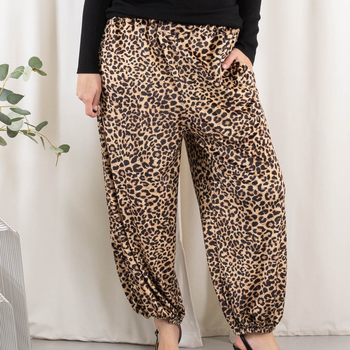 Tori joggingbukser, Leopard