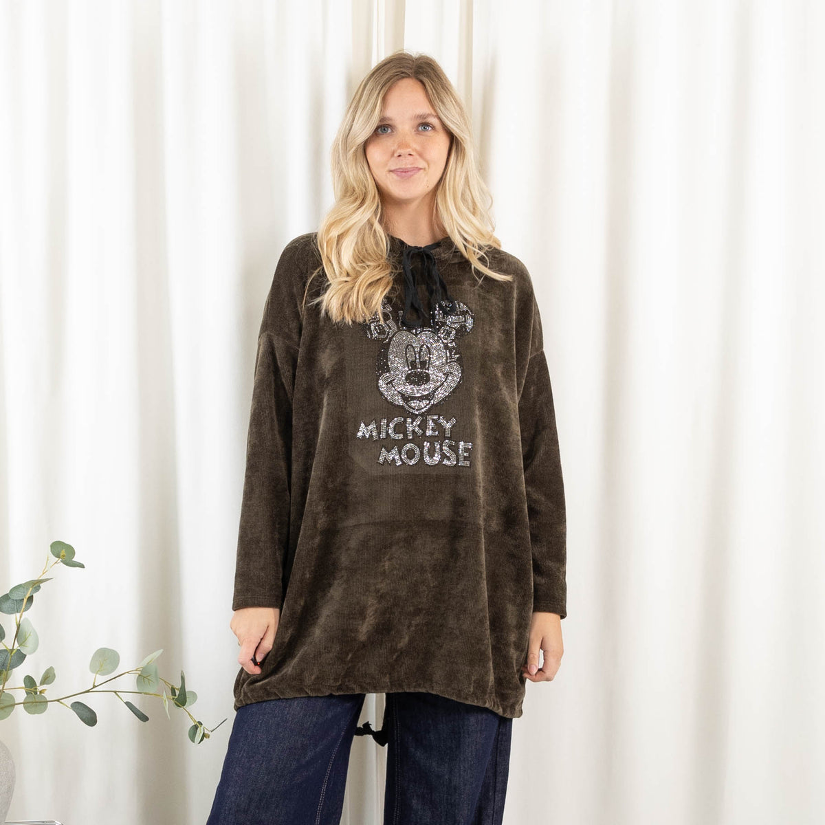 Mickey sweatshirt, Choko
