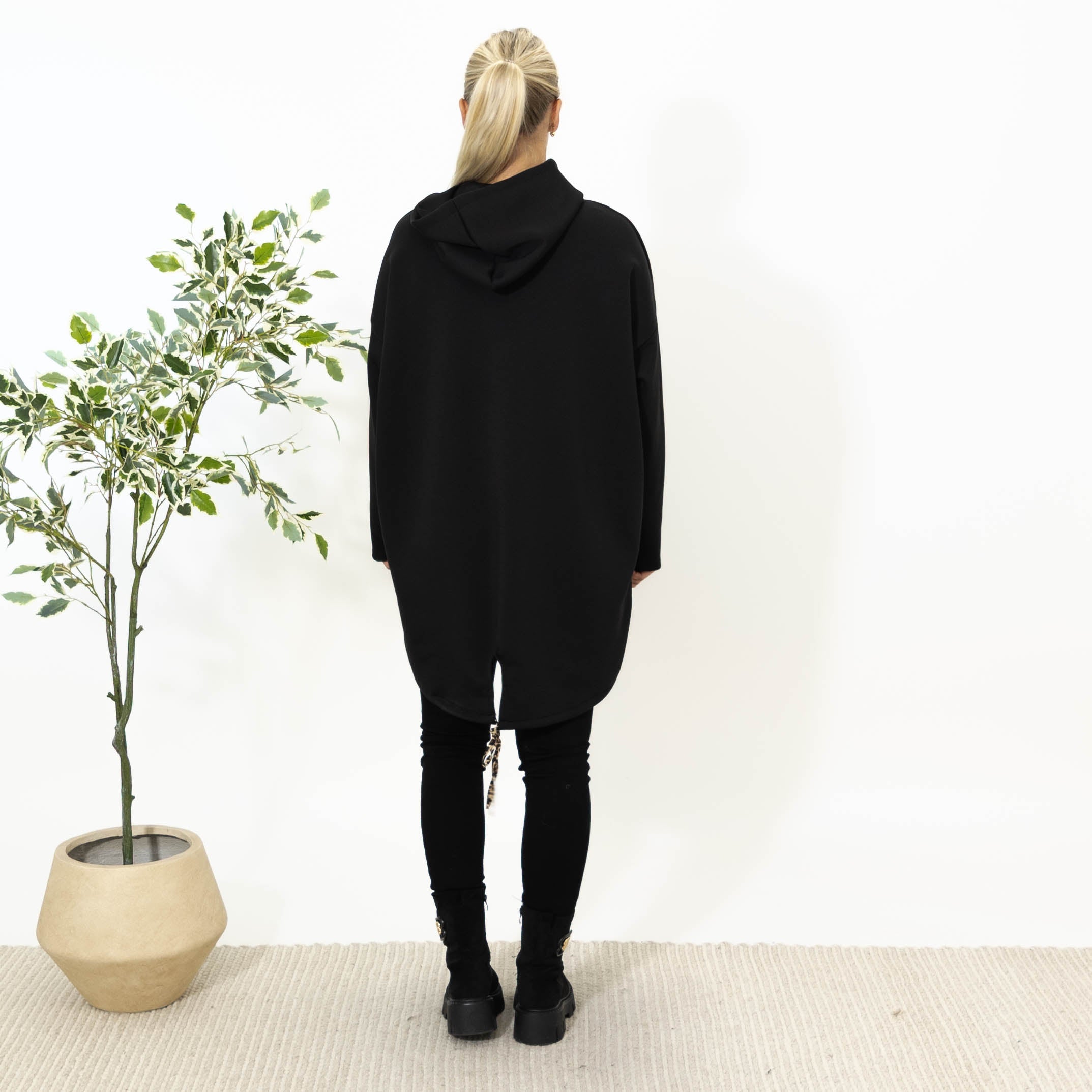 Noreen sweatshirt m. hoodie, Sort