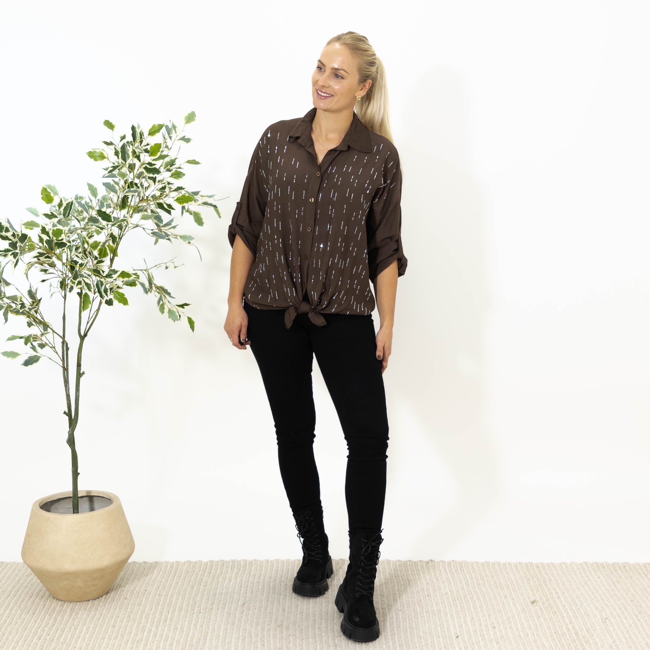 Jana skjorte, Choko