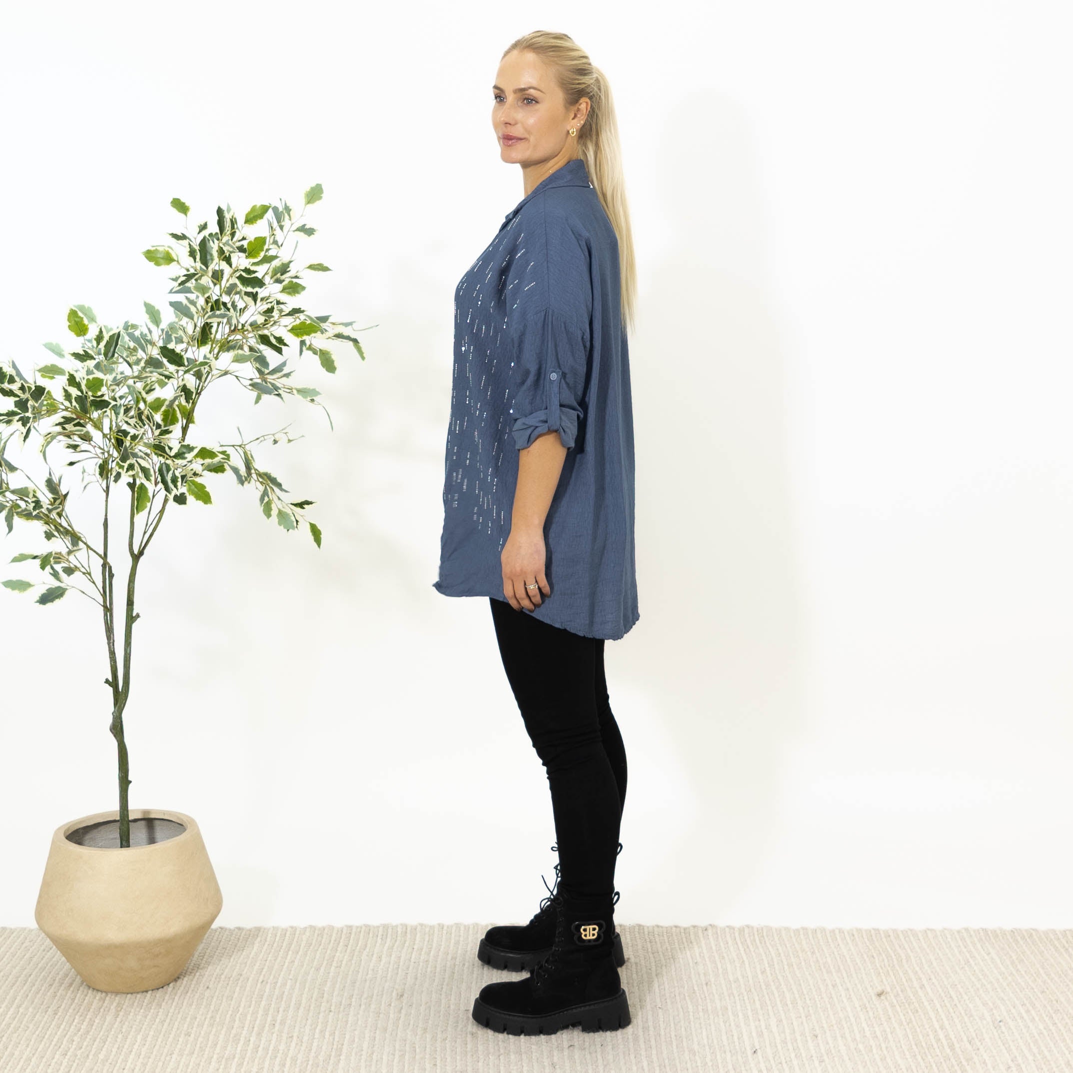 Jana skjorte, Dueblå