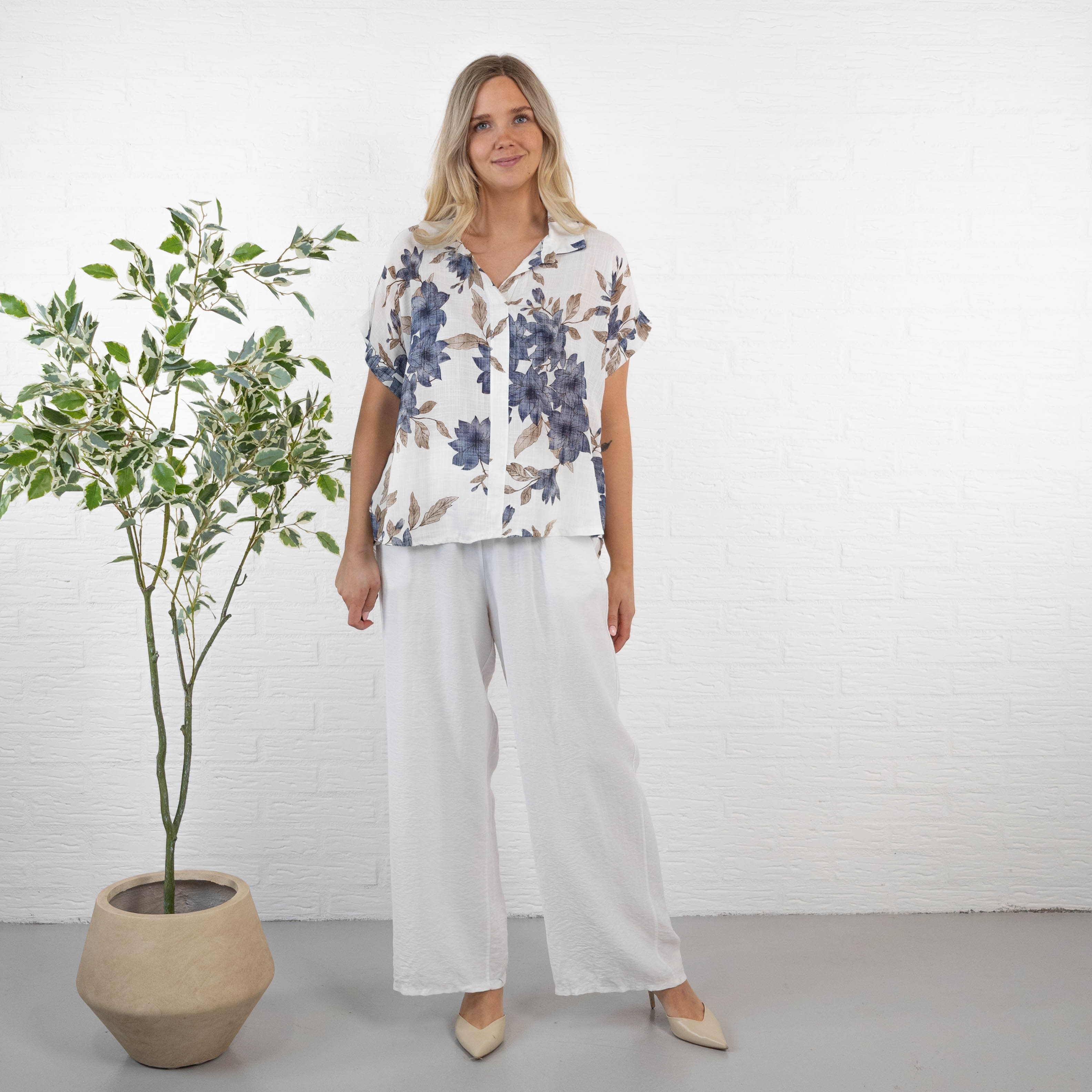Dotty overdel, Navy