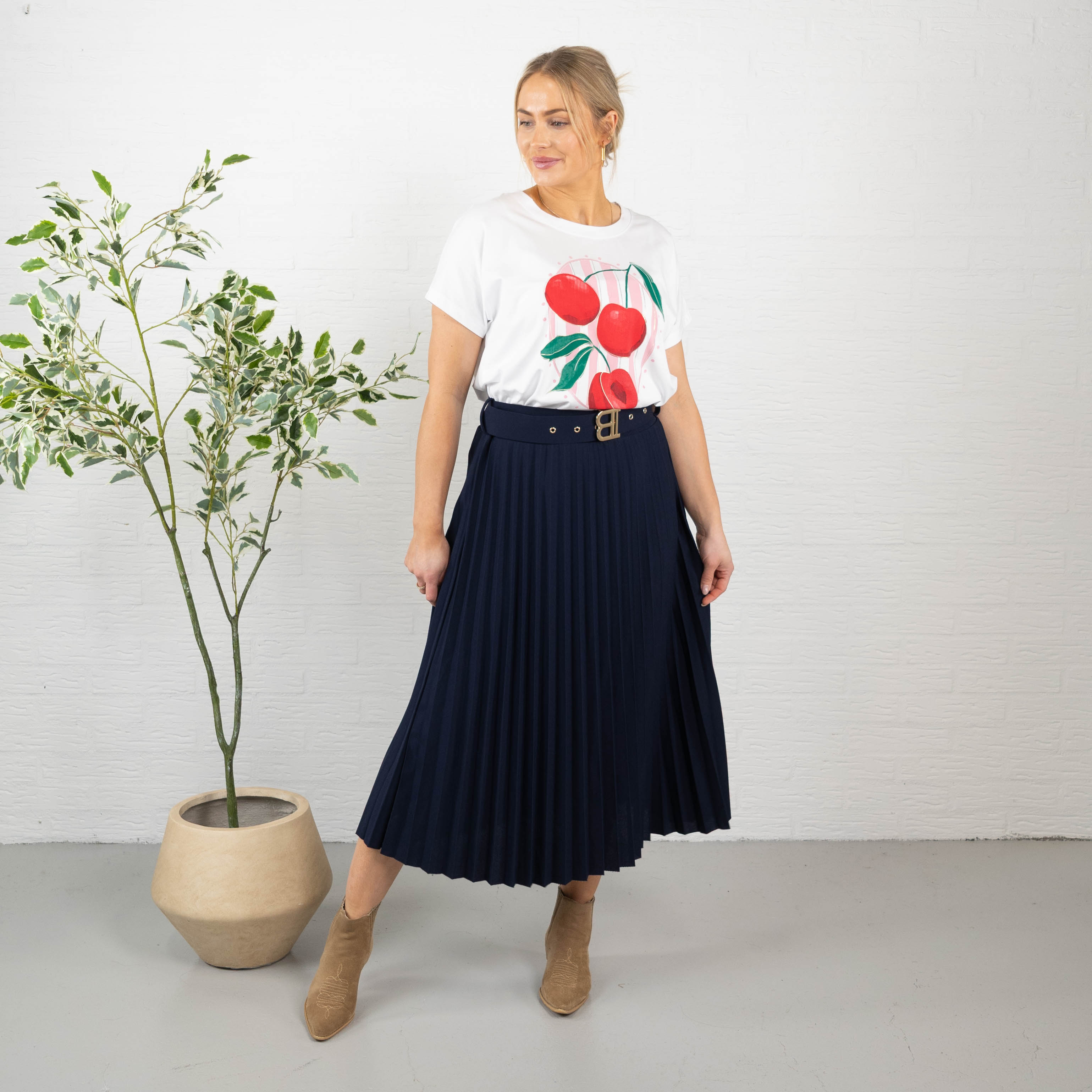 Melinda nederdel, Navy